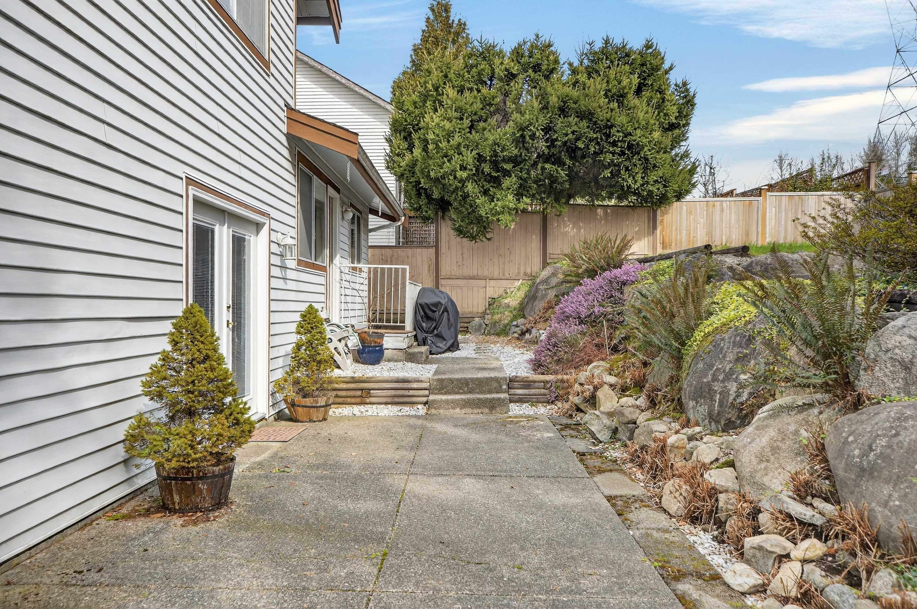 2577 Trillium Place, Coquitlam, BC
