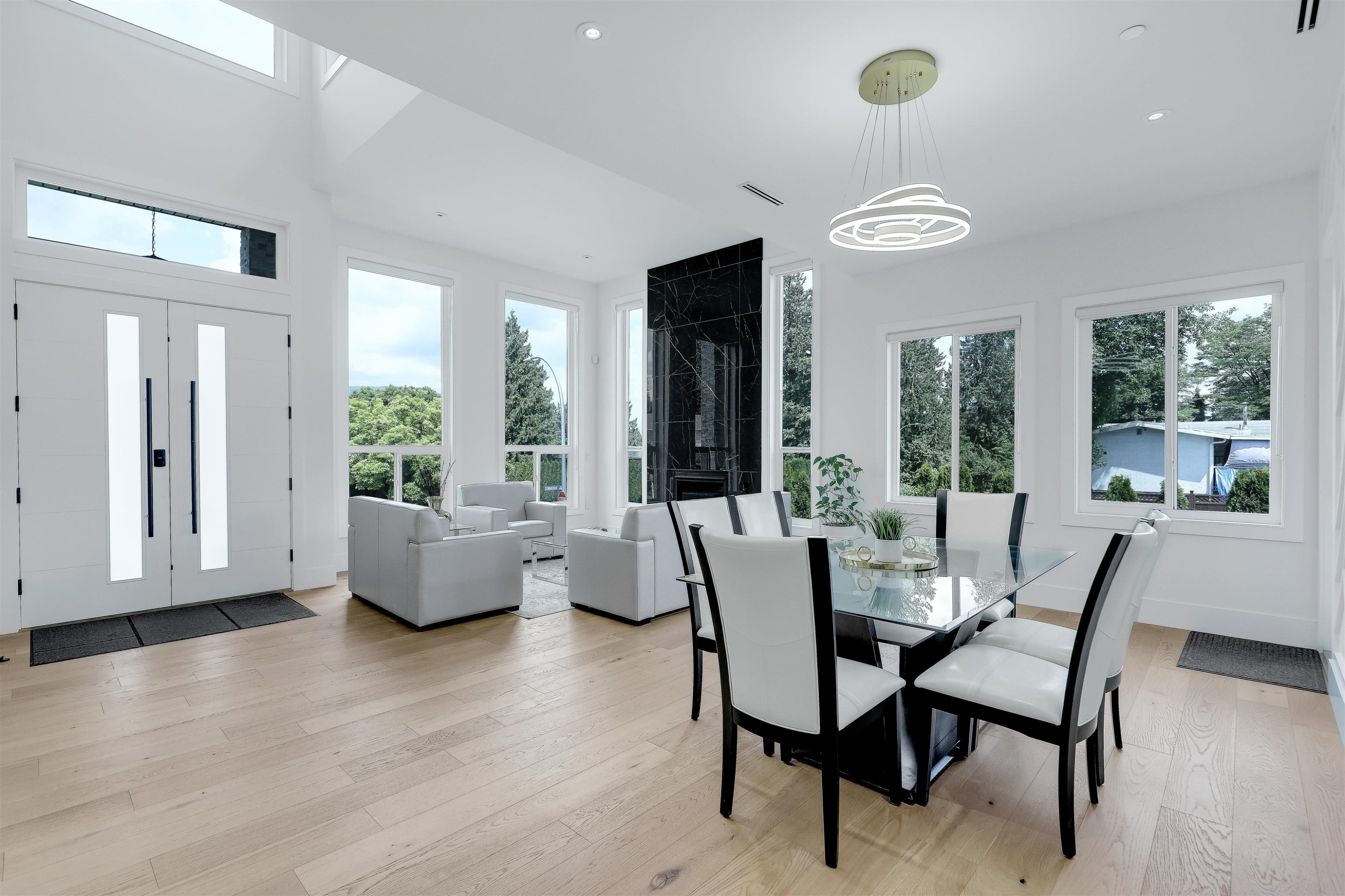 1938 Connaught Avenue, Port Coquitlam, BC - Indoor Photo Showing Dining Room