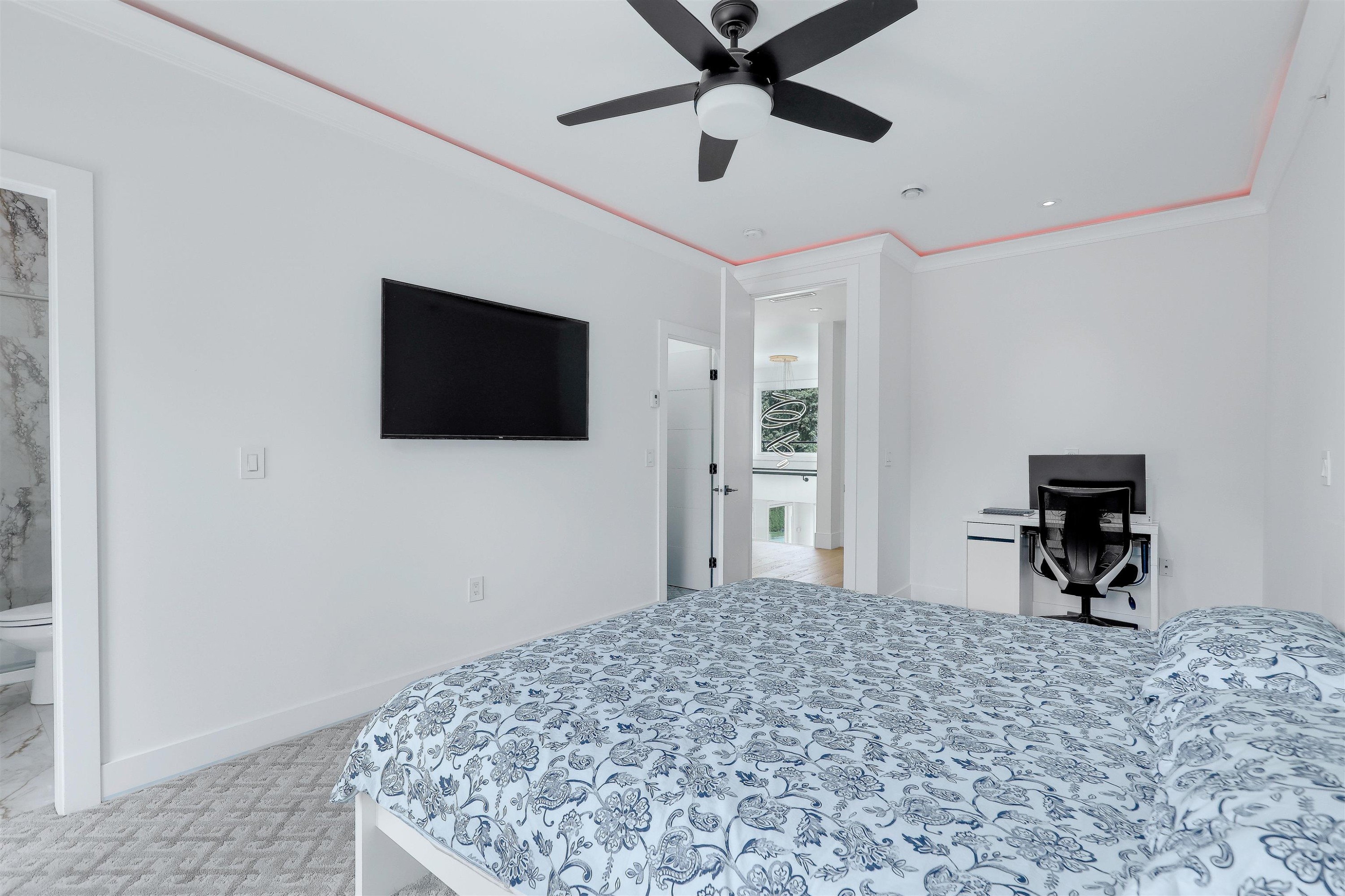 1938 Connaught Avenue, Port Coquitlam, BC - Indoor Photo Showing Bedroom