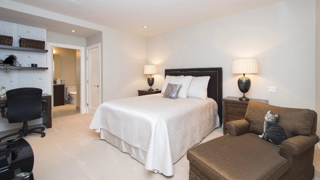 2551 Highgrove Mews, West Vancouver, BC