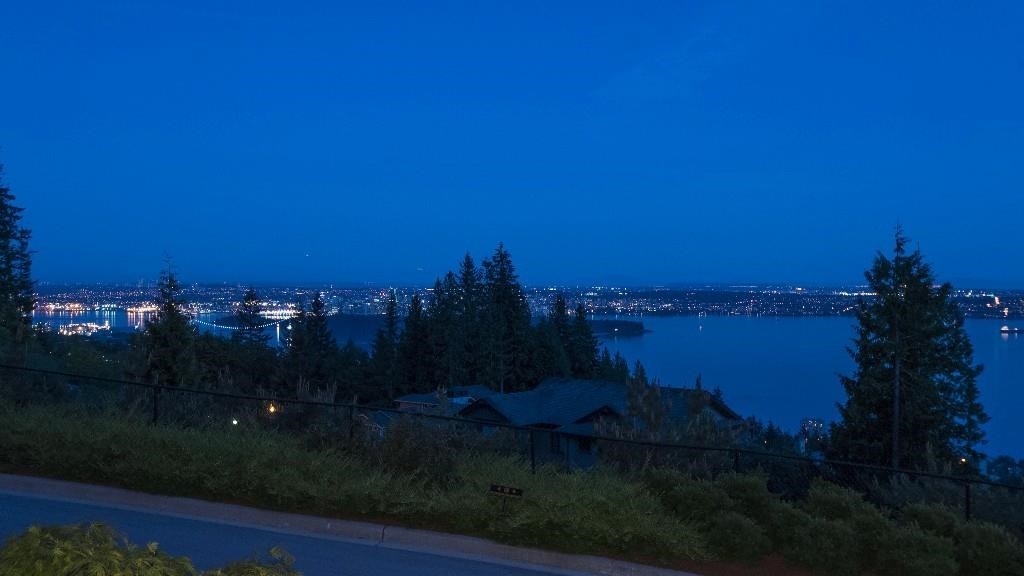 2551 Highgrove Mews, West Vancouver, BC