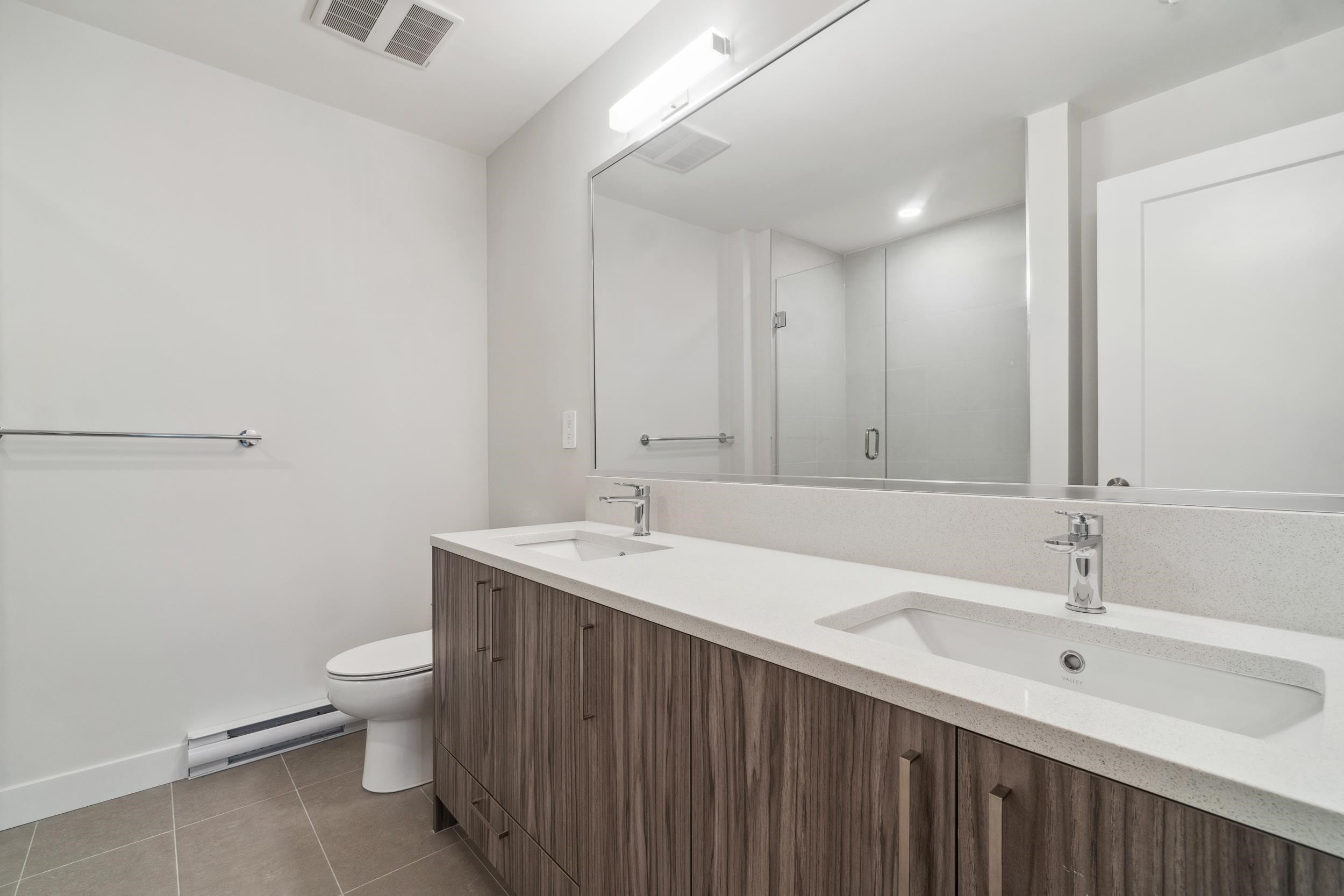 403-5535 Hastings Street, Burnaby, BC