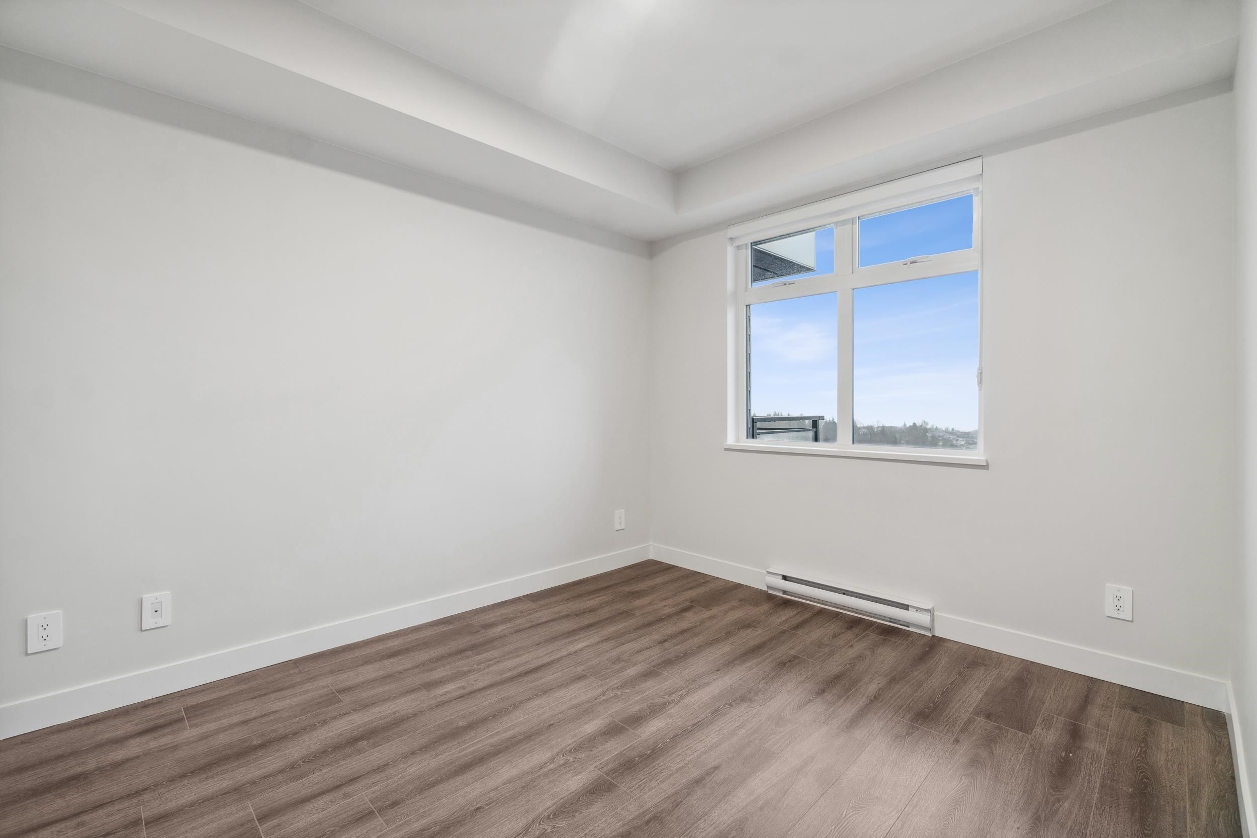 403-5535 Hastings Street, Burnaby, BC