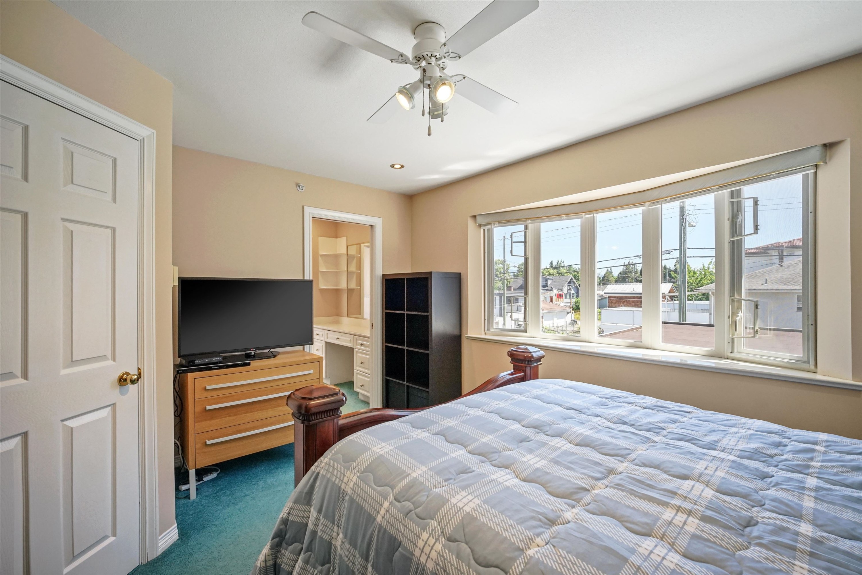 3978 Victoria Drive, Vancouver, BC