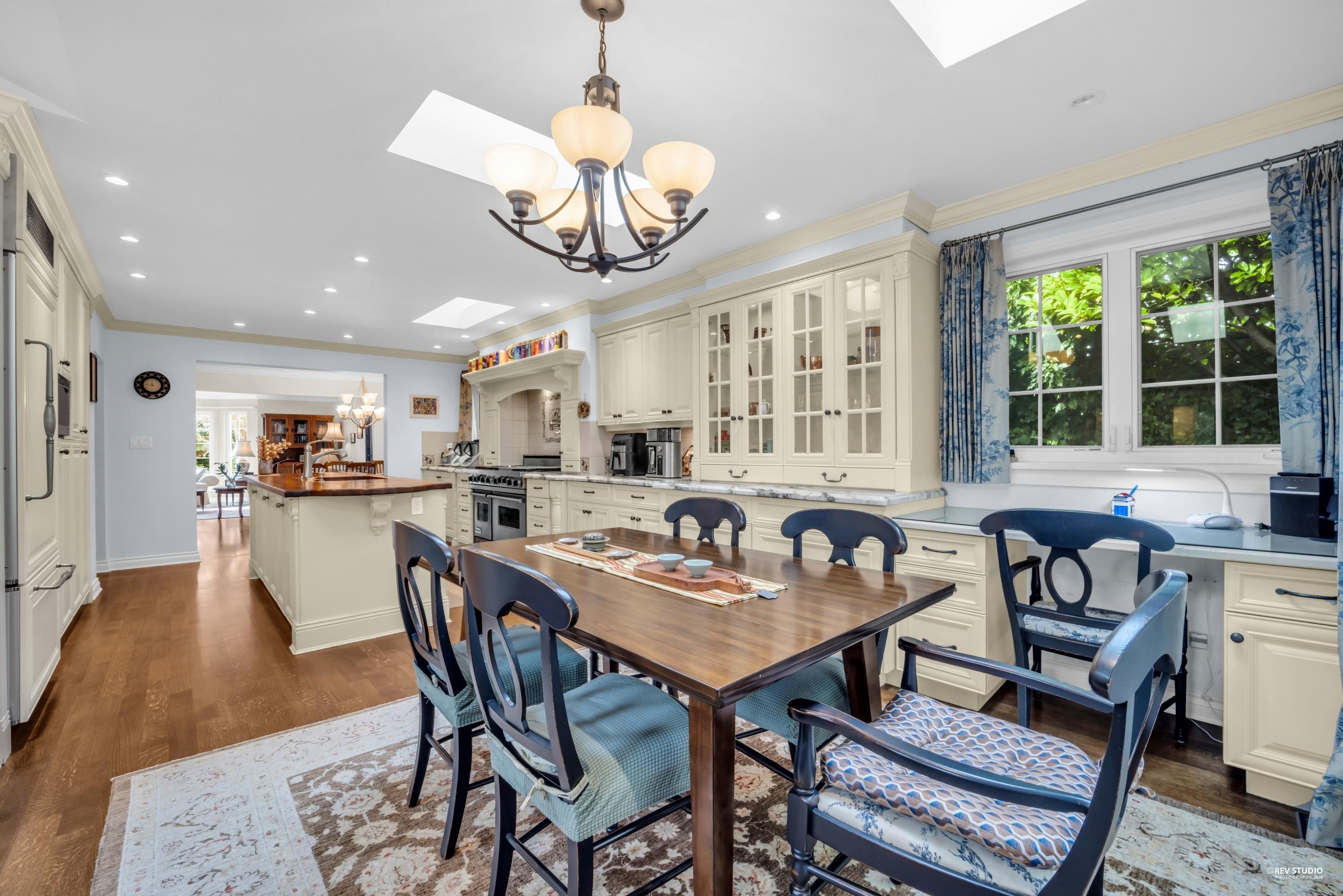 539 Newcroft Place, West Vancouver, BC