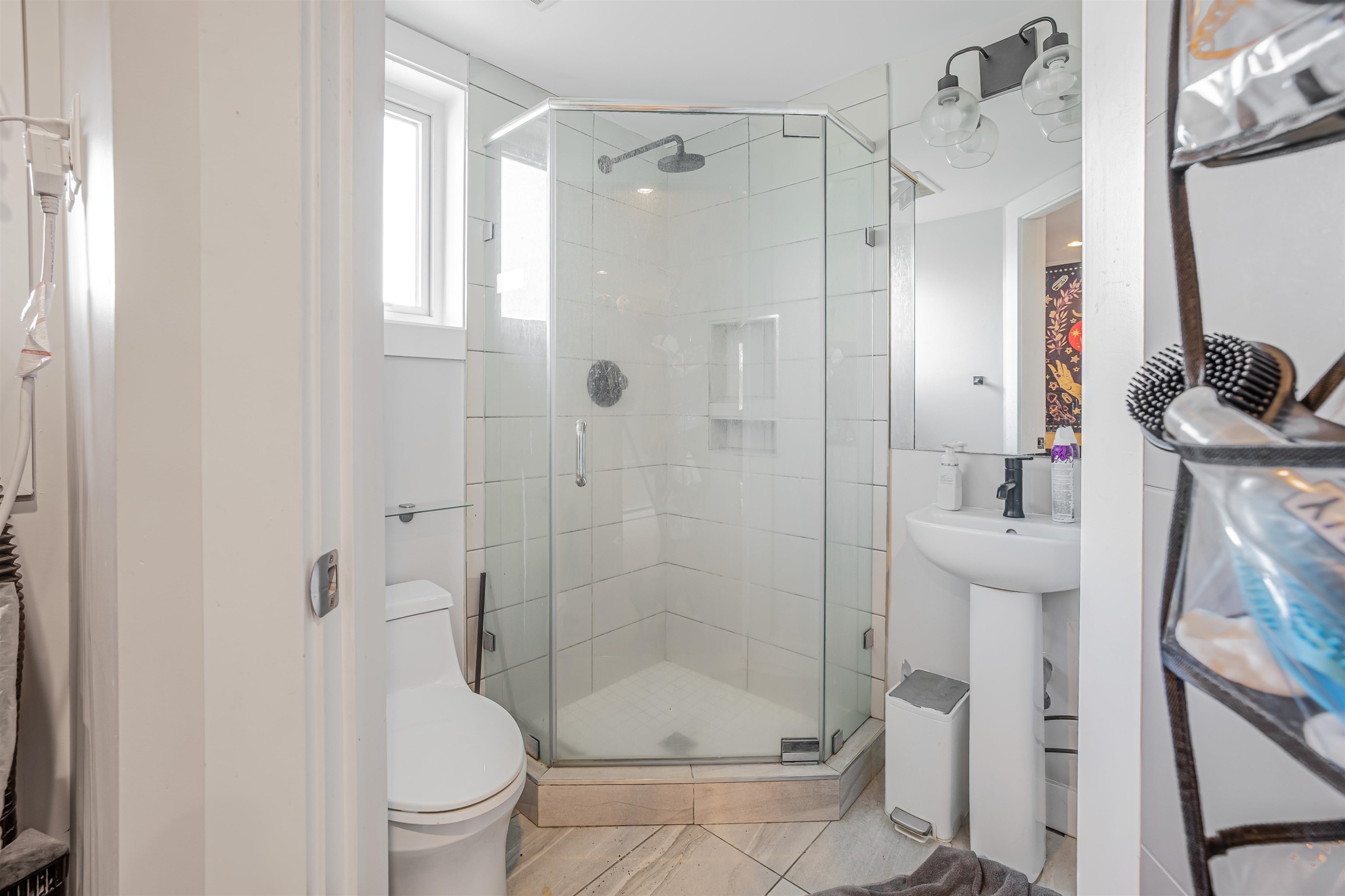 2412 Dundas Street, Vancouver, BC