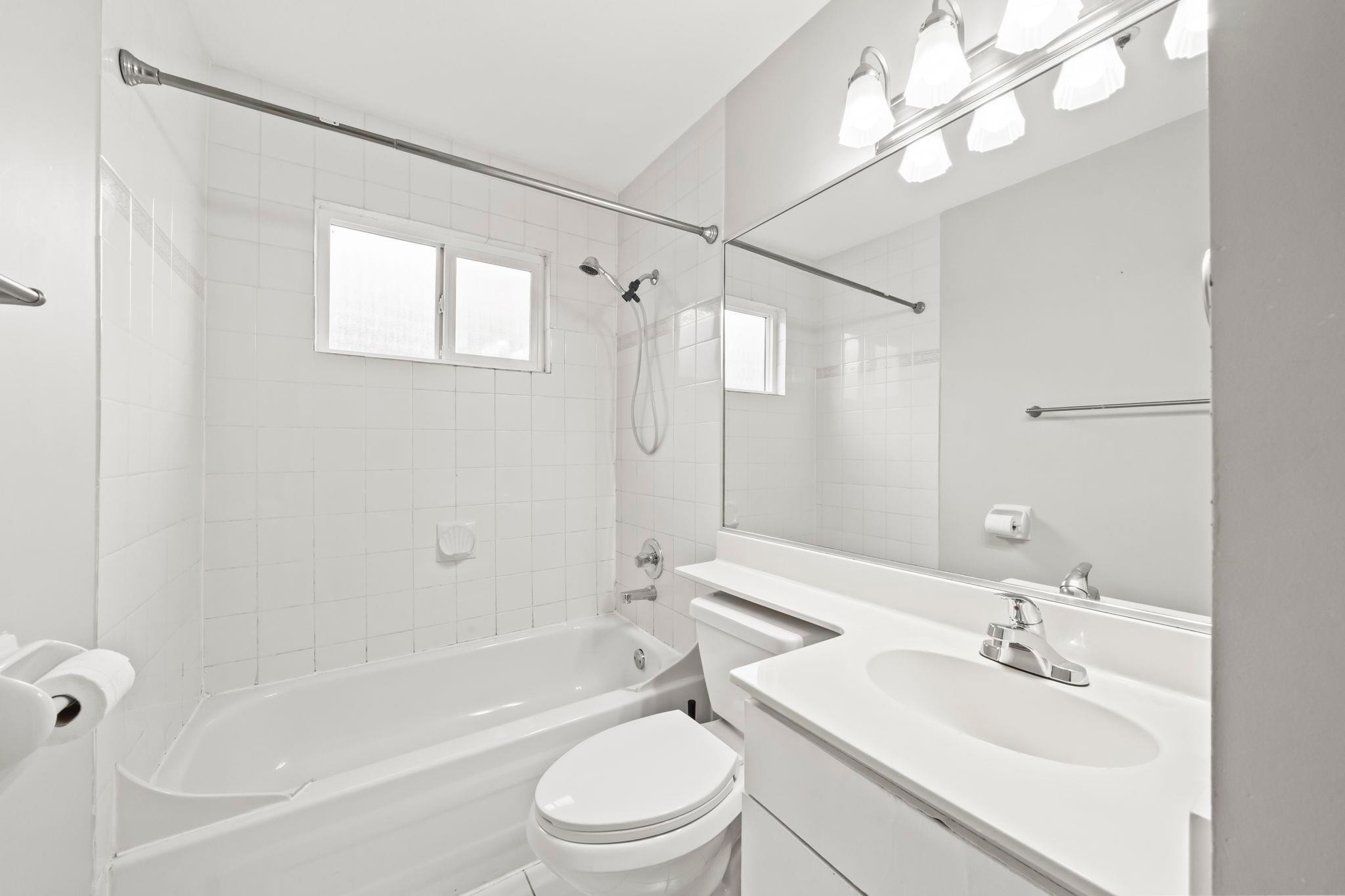 1968 39Th Avenue E, Vancouver, BC