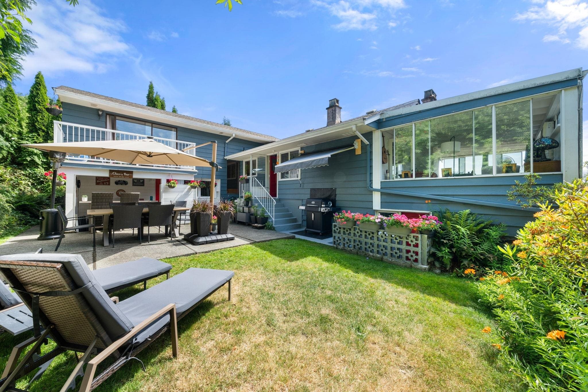 674 Blueridge Avenue, North Vancouver, BC