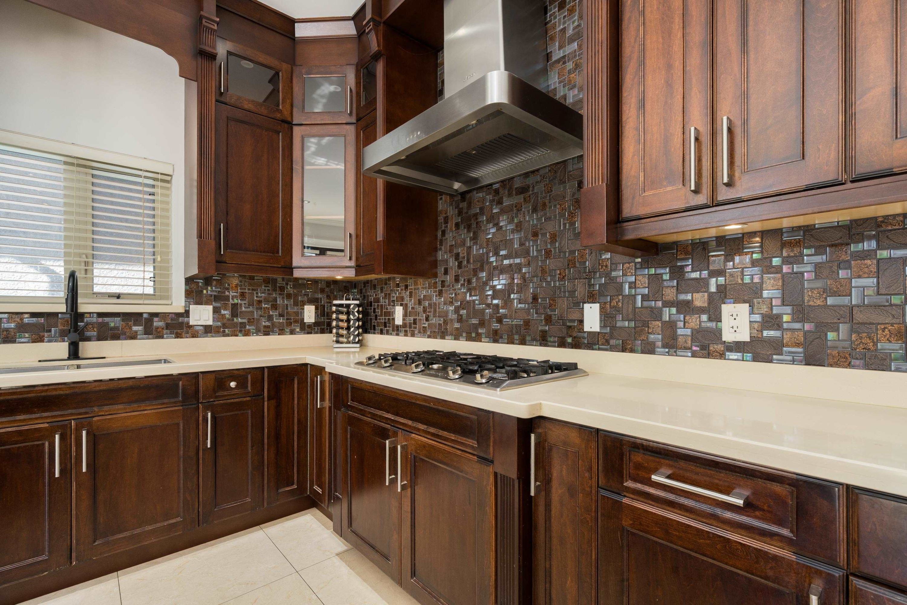 6387 Prince Albert Street, Vancouver, BC
