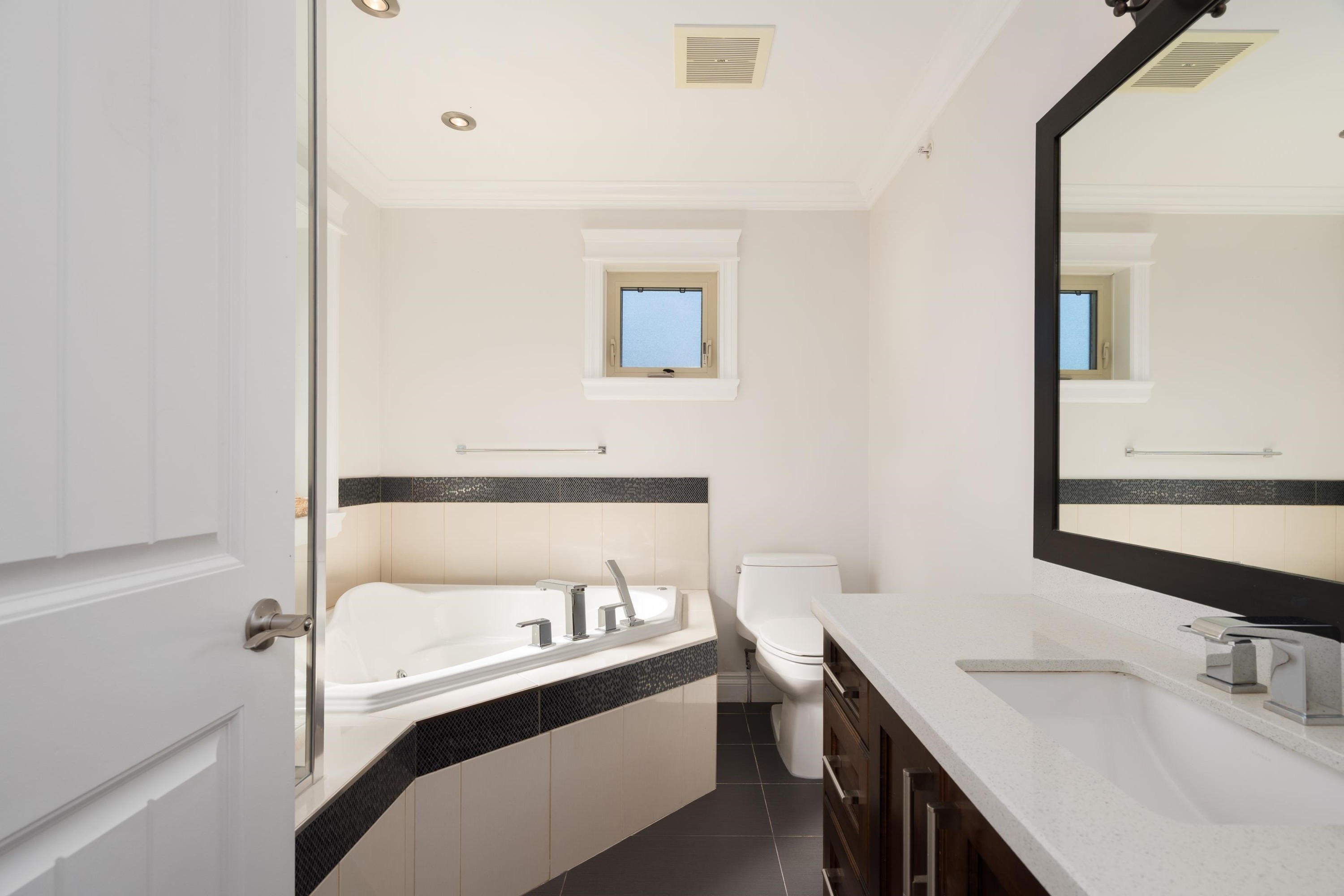 6387 Prince Albert Street, Vancouver, BC