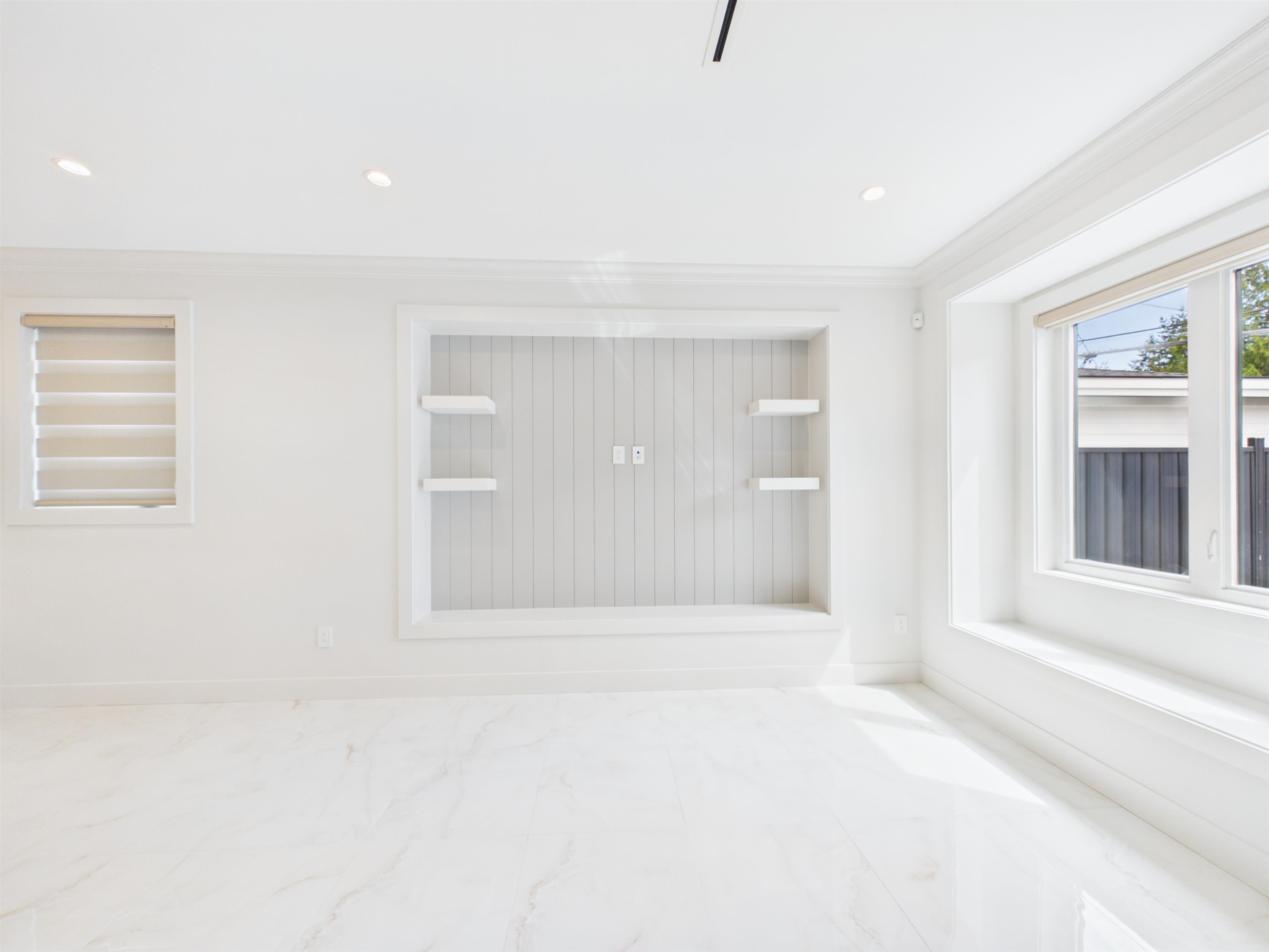 11306 Williams Road, Richmond, BC - Photo Showing Other Room