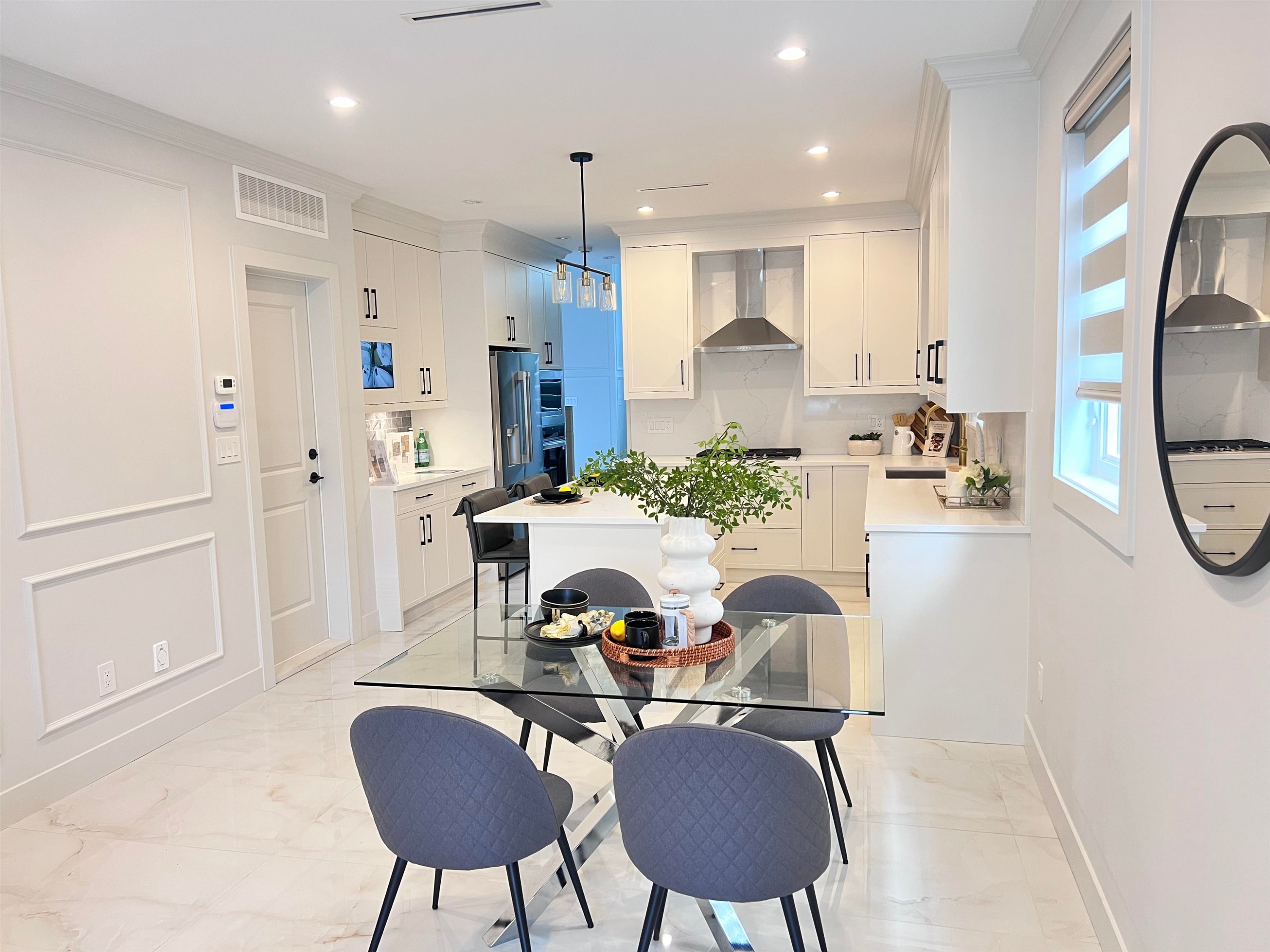11306 Williams Road, Richmond, BC - Indoor