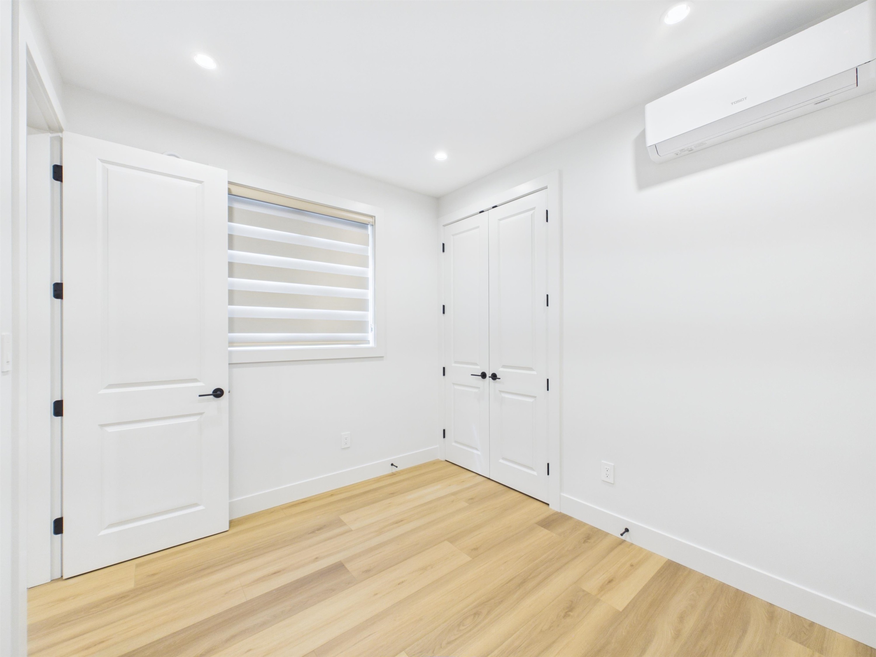 11306 Williams Road, Richmond, BC - Indoor Photo Showing Other Room