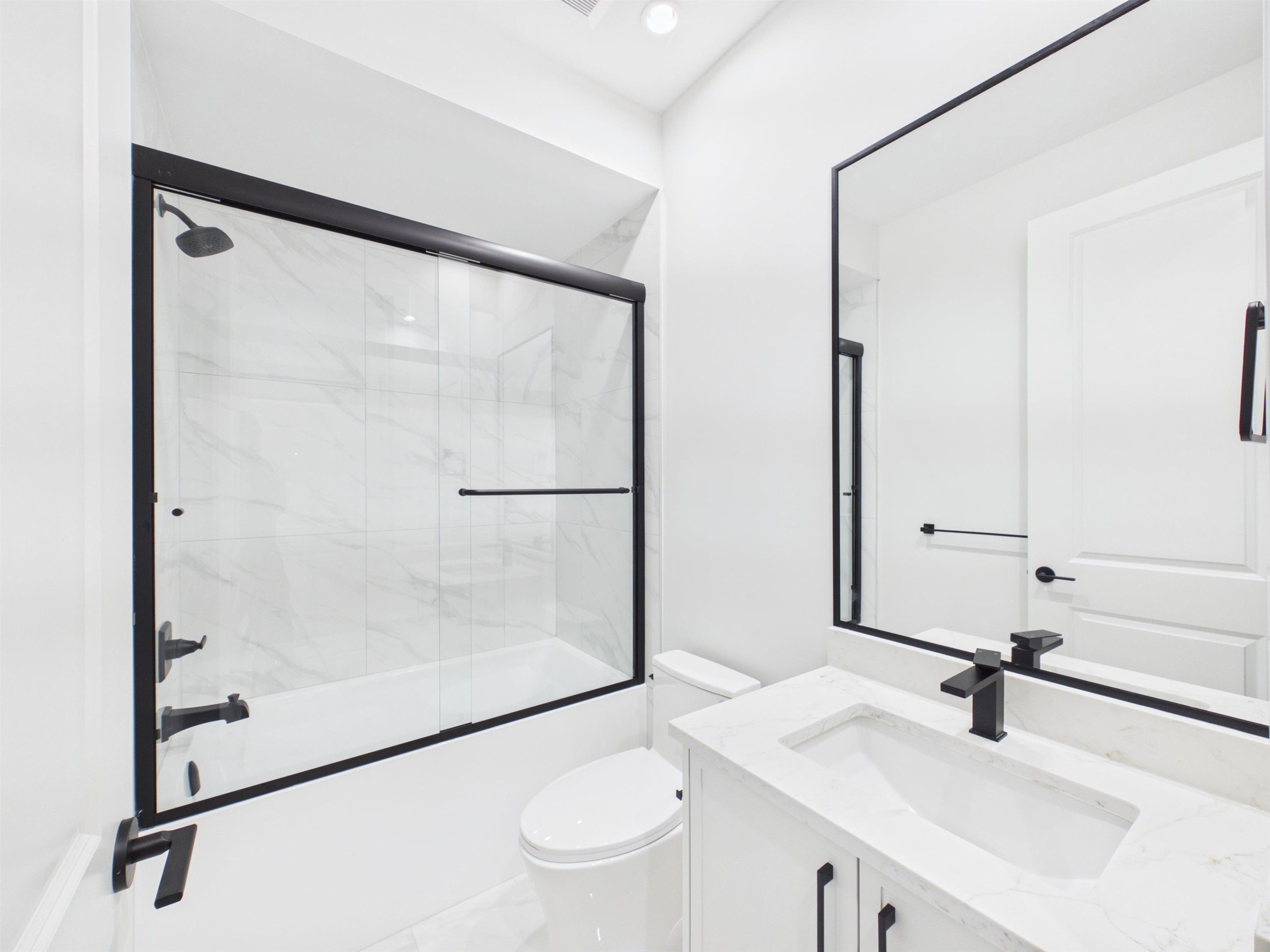 11306 Williams Road, Richmond, BC - Indoor Photo Showing Bathroom