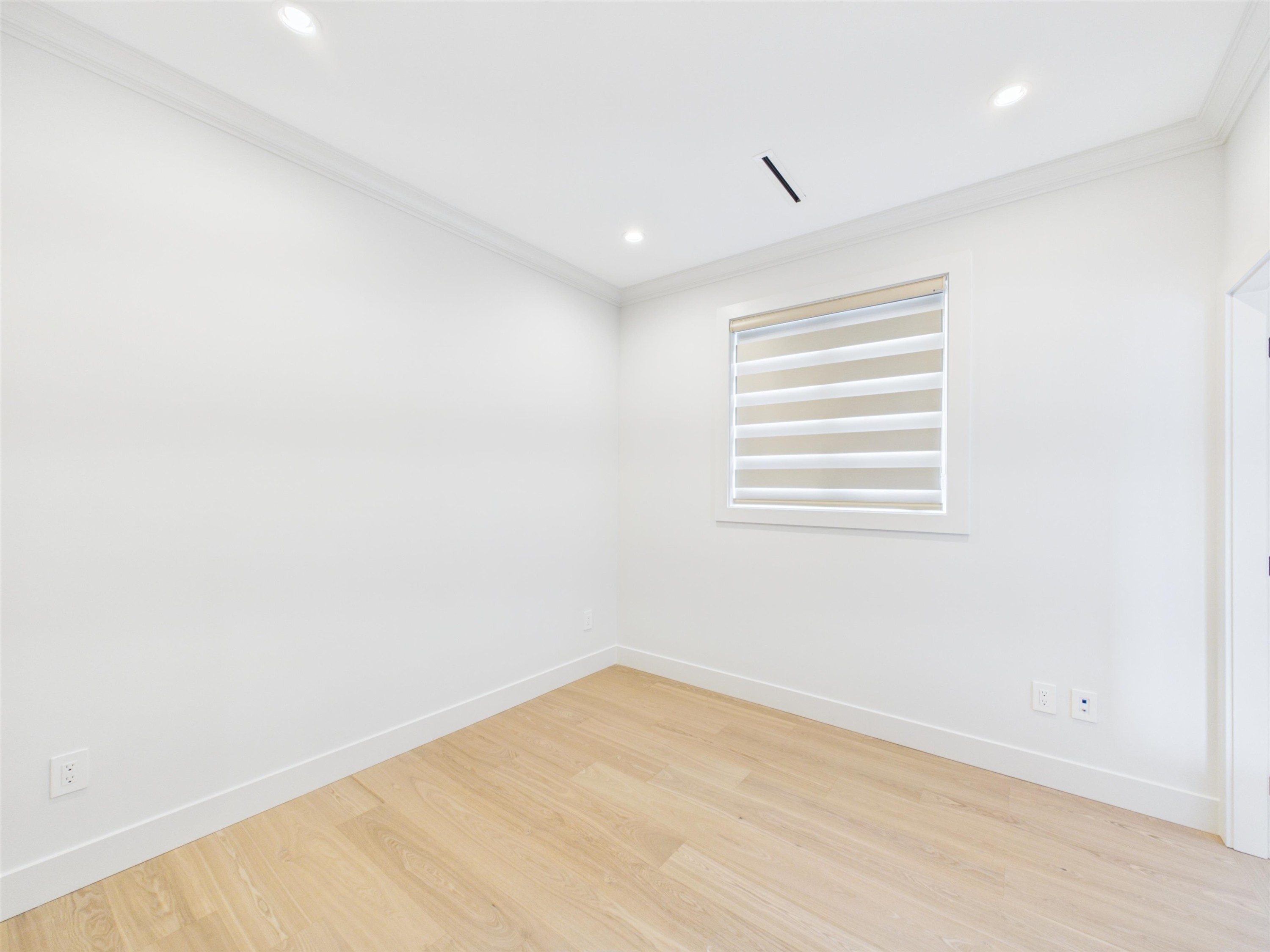 11306 Williams Road, Richmond, BC - Indoor Photo Showing Other Room
