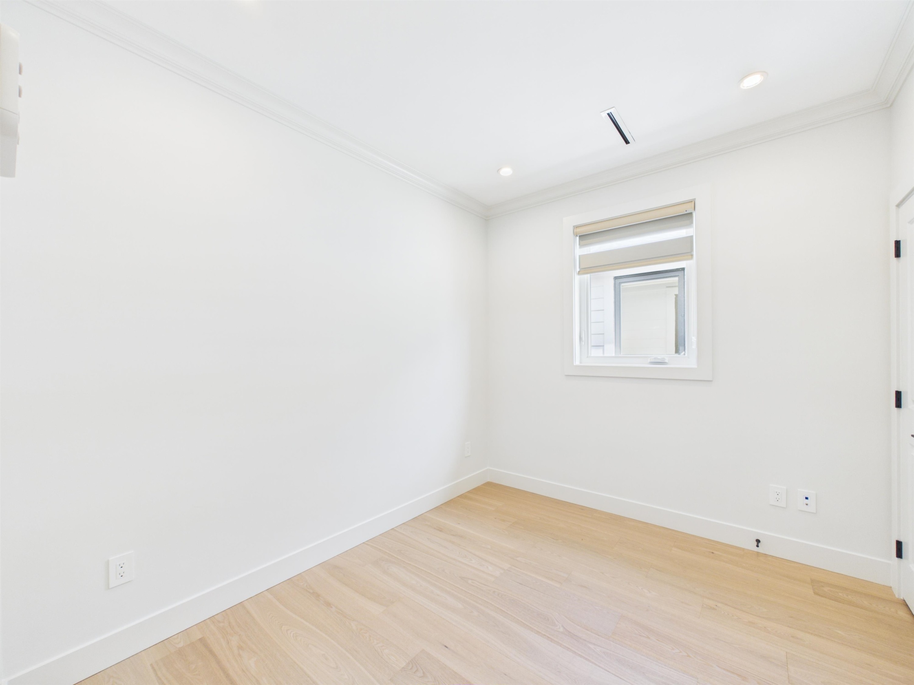 11306 Williams Road, Richmond, BC - Indoor Photo Showing Other Room