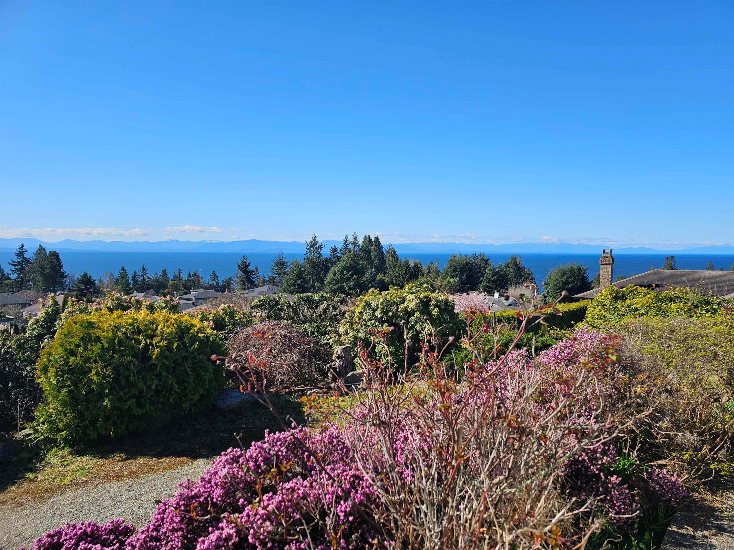 5160 Ridgeview Drive, Sechelt, BC