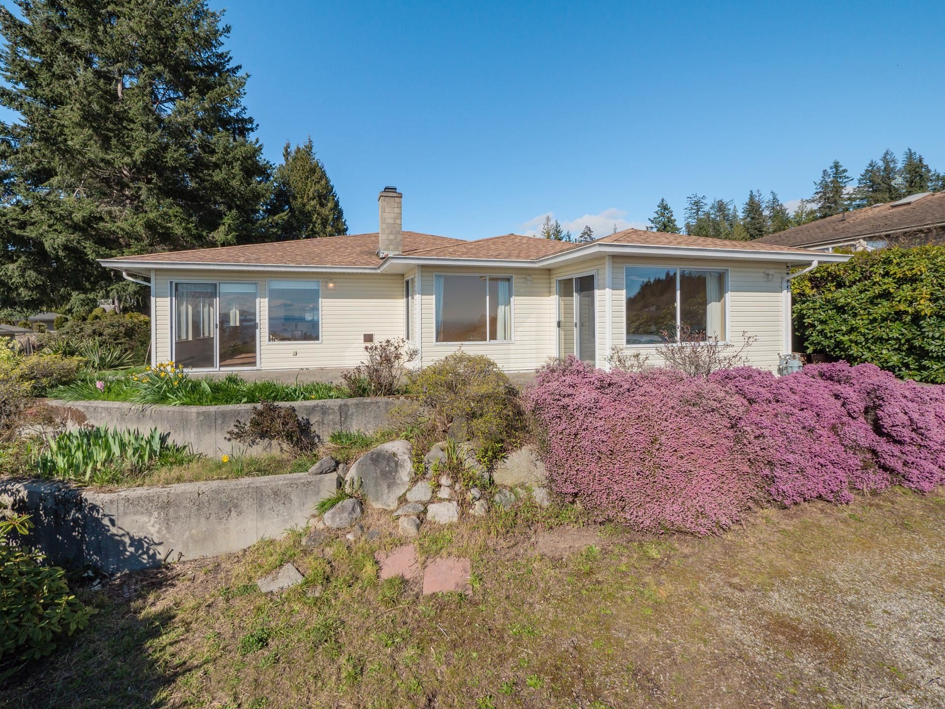 5160 Ridgeview Drive, Sechelt, BC