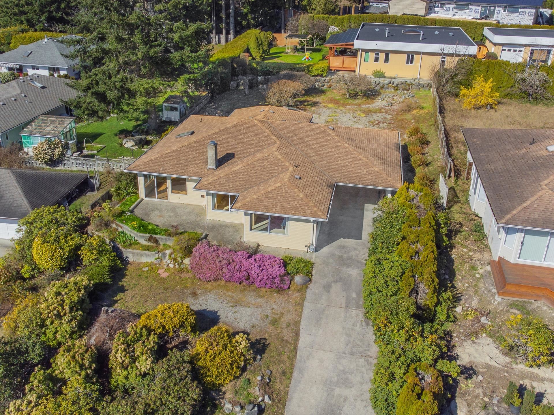 5160 Ridgeview Drive, Sechelt, BC