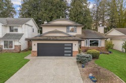 19566 Park Road Pitt Meadows, BC V3Y 1B1