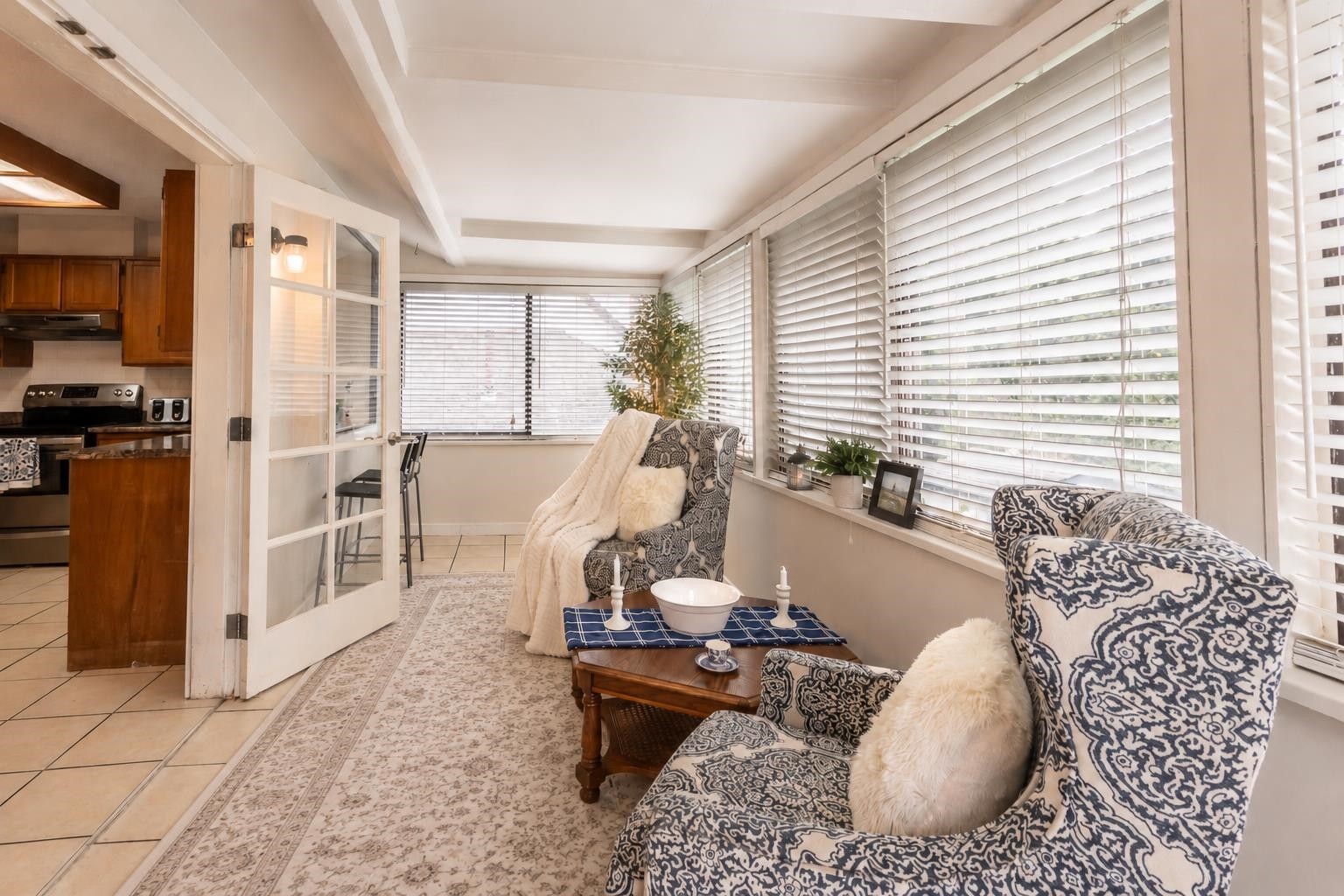 1252 Victoria Drive, Port Coquitlam, BC