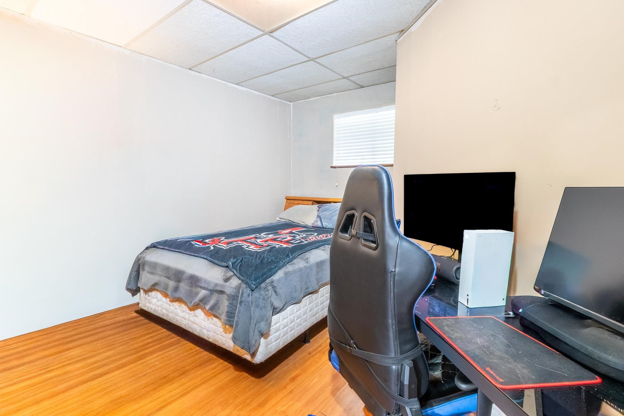 1252 Victoria Drive, Port Coquitlam, BC