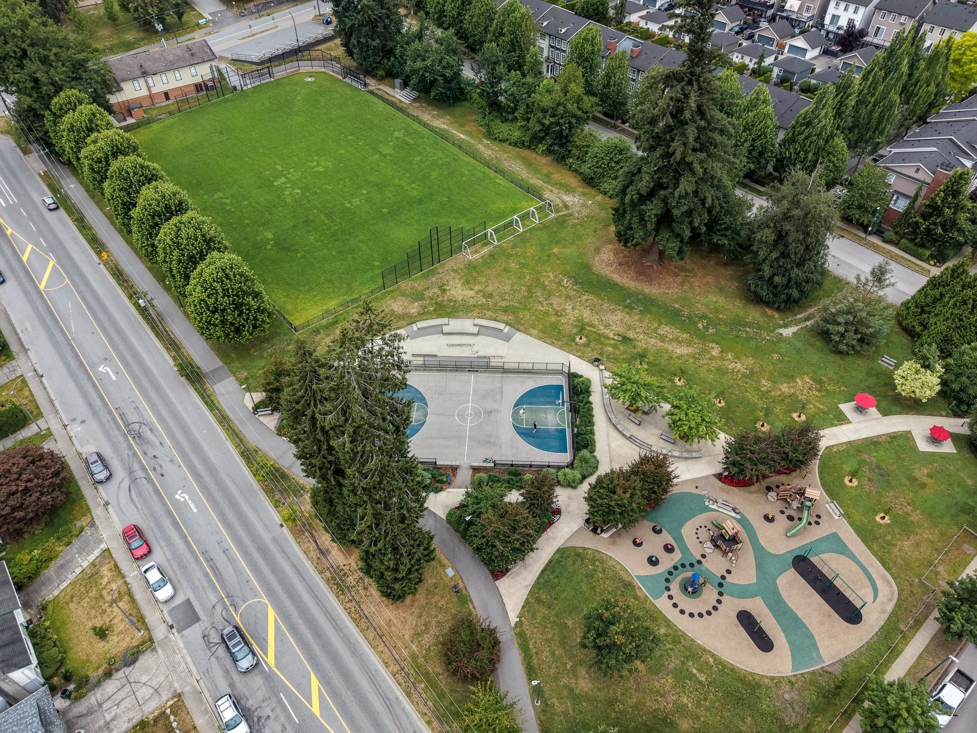 1252 Victoria Drive, Port Coquitlam, BC