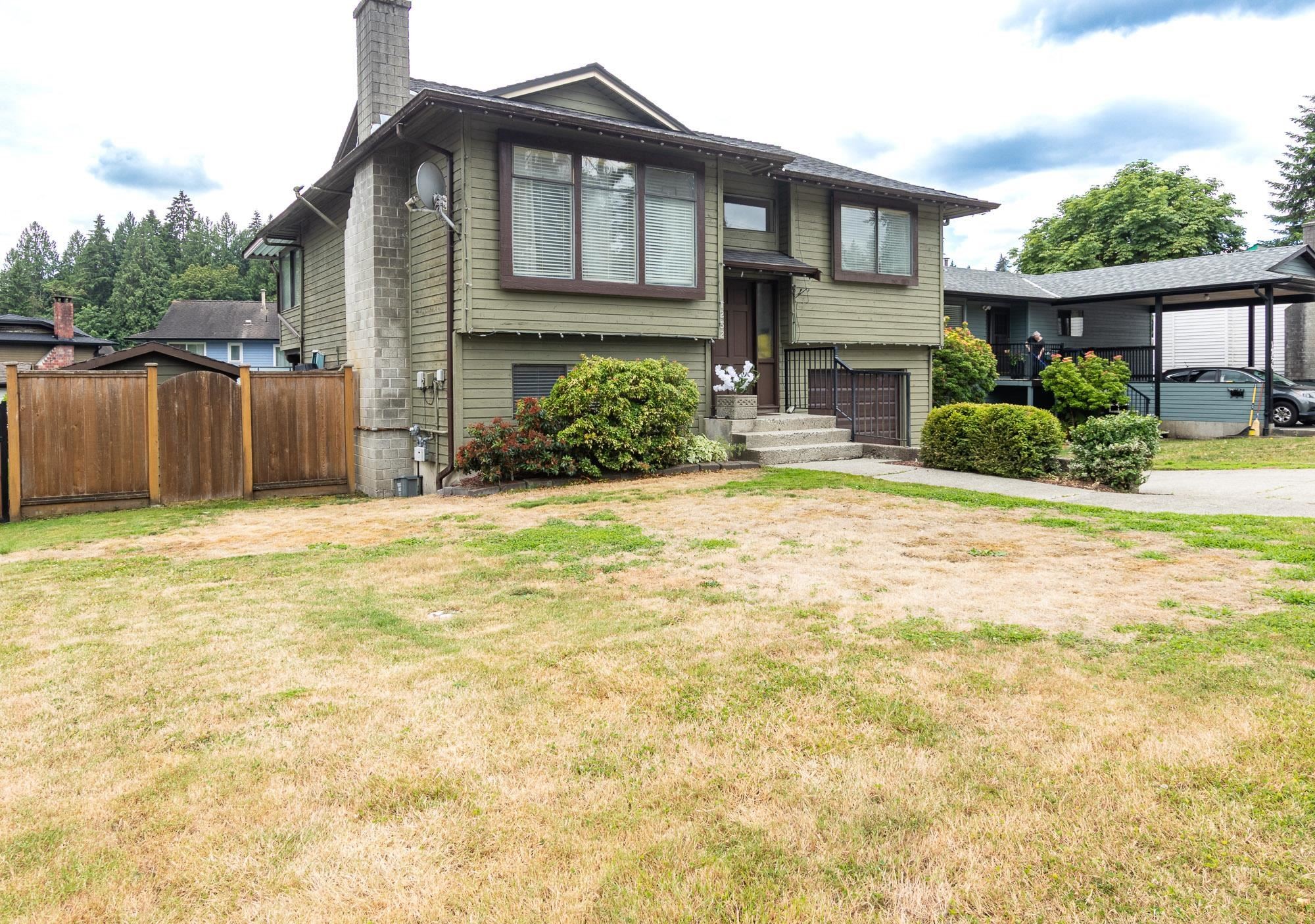 1252 Victoria Drive, Port Coquitlam, BC