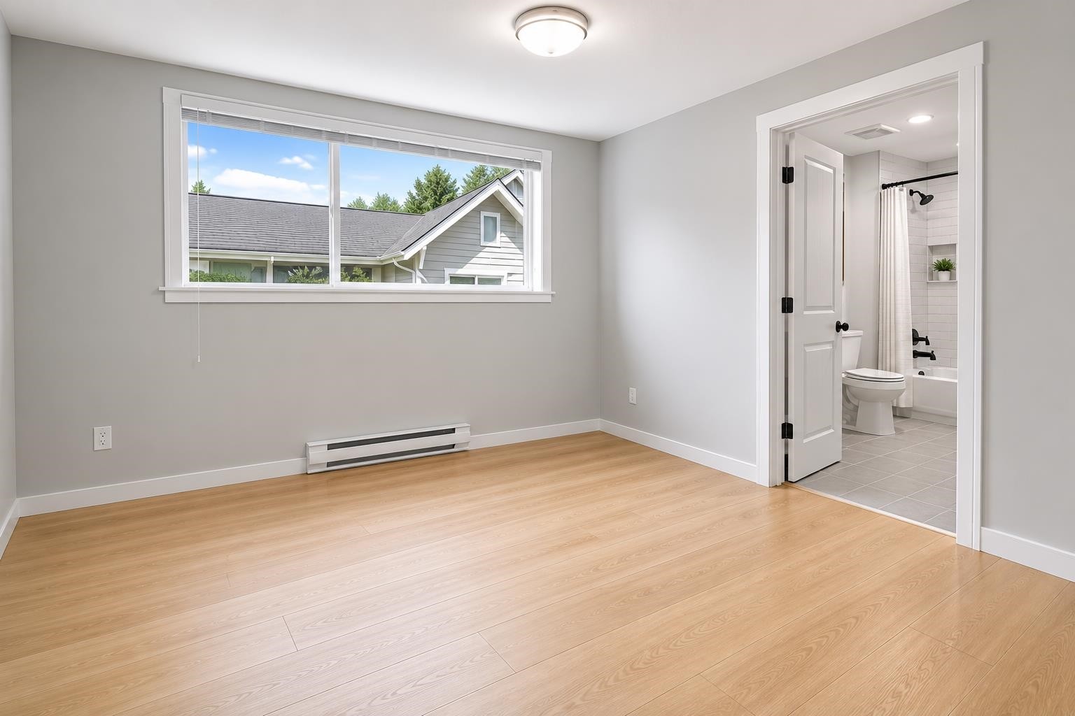 3265 Clermont Mews, Vancouver, BC