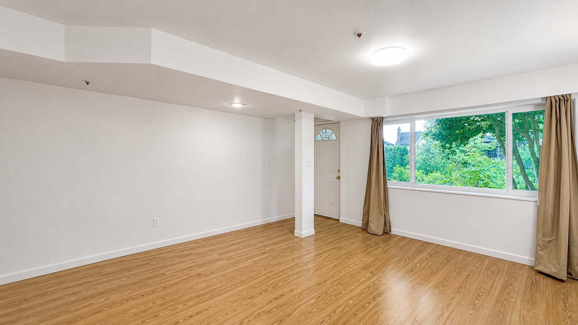 3578 15Th Avenue W, Vancouver, BC
