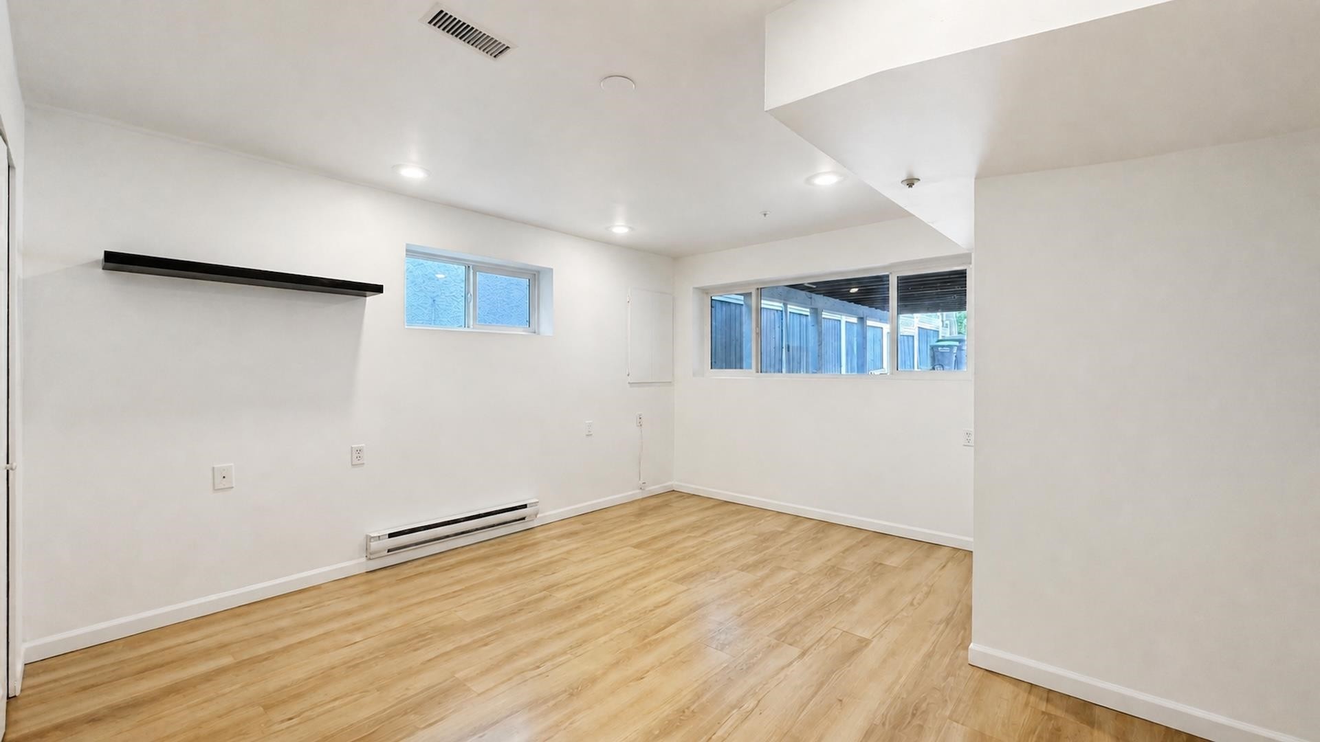 3578 15Th Avenue W, Vancouver, BC