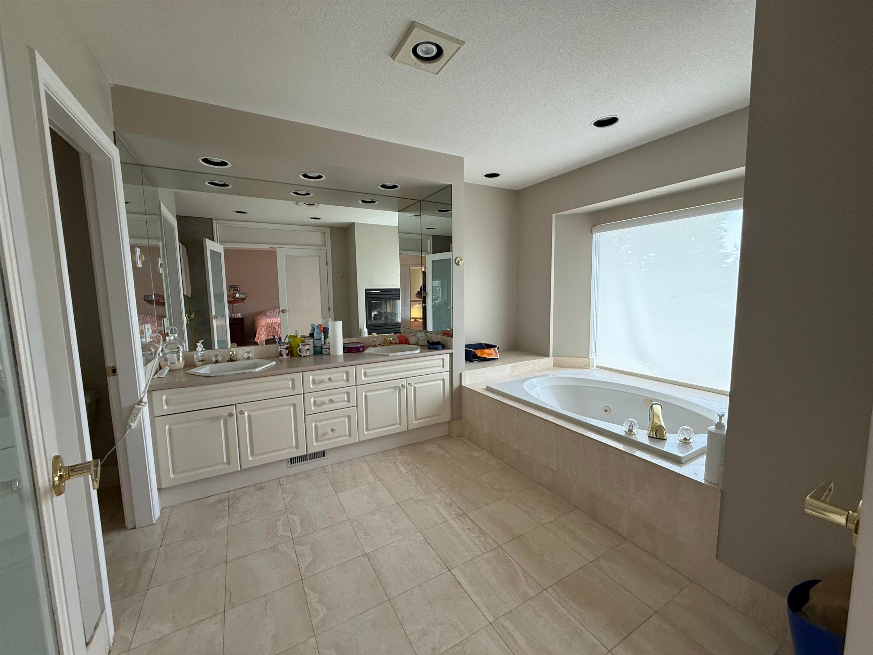 3938 Braemar Place, North Vancouver, BC
