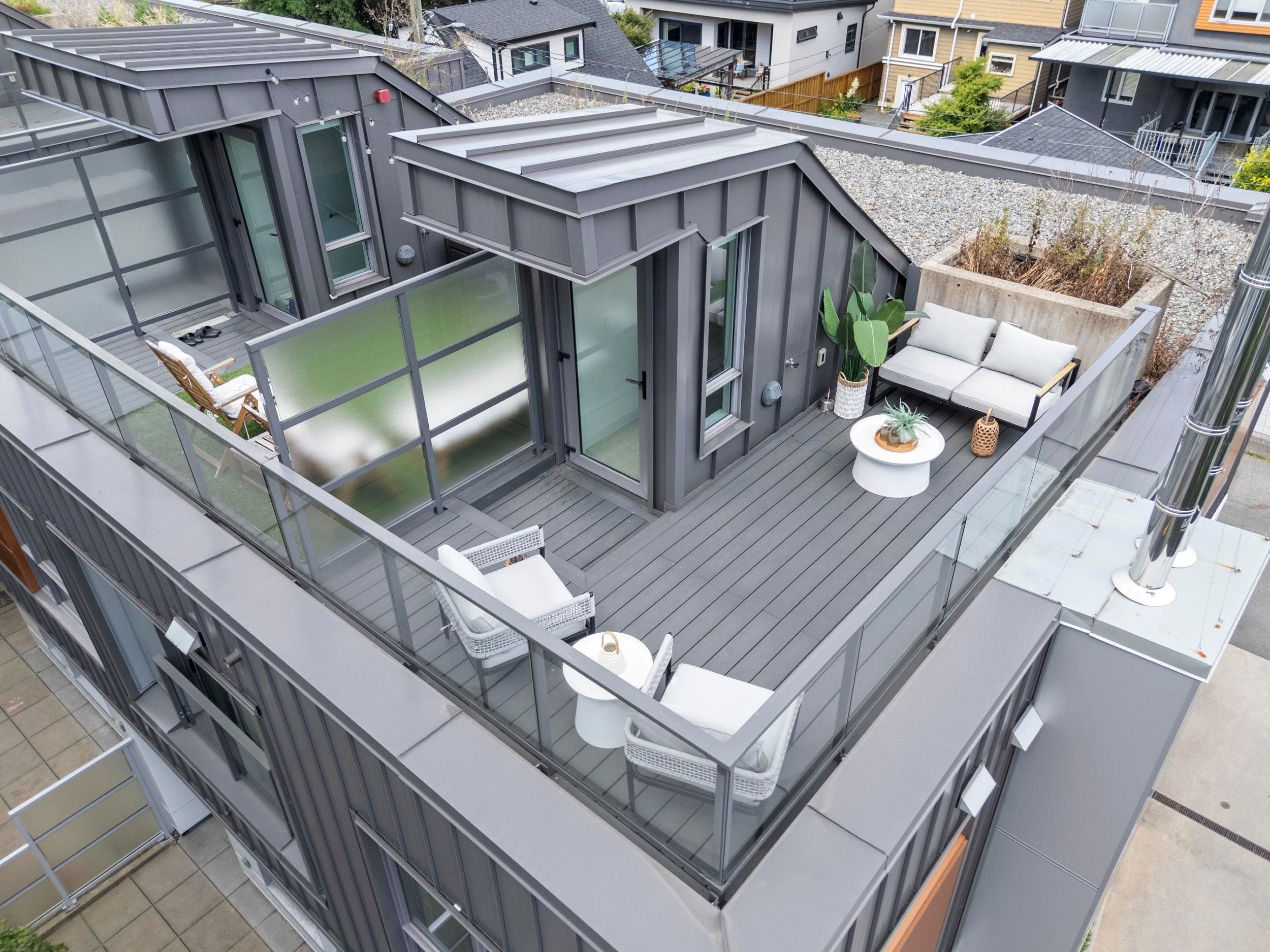 477 King Edward Avenue W, Vancouver, BC - Outdoor With Deck Patio Veranda With Exterior
