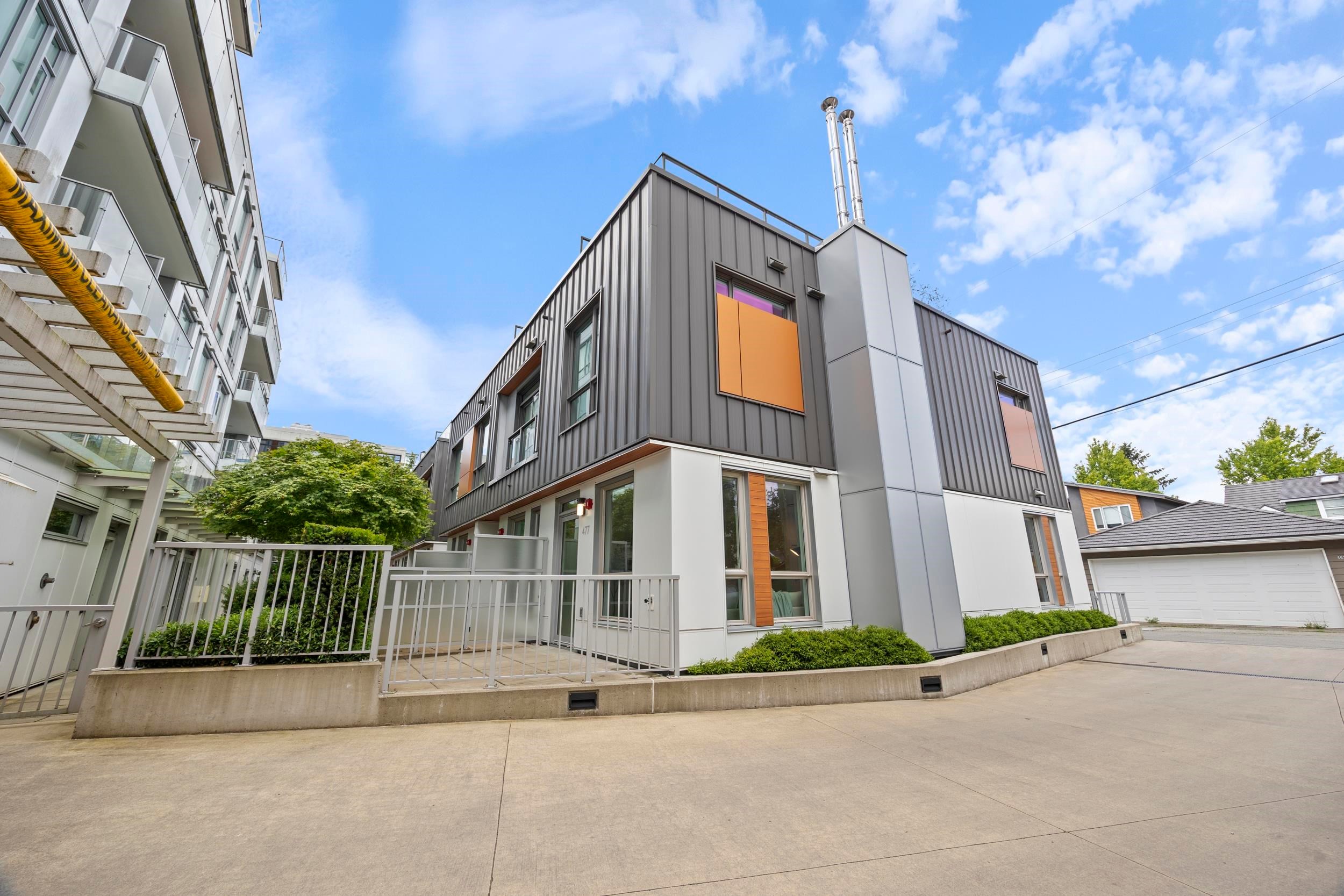 477 King Edward Avenue W, Vancouver, BC - Outdoor