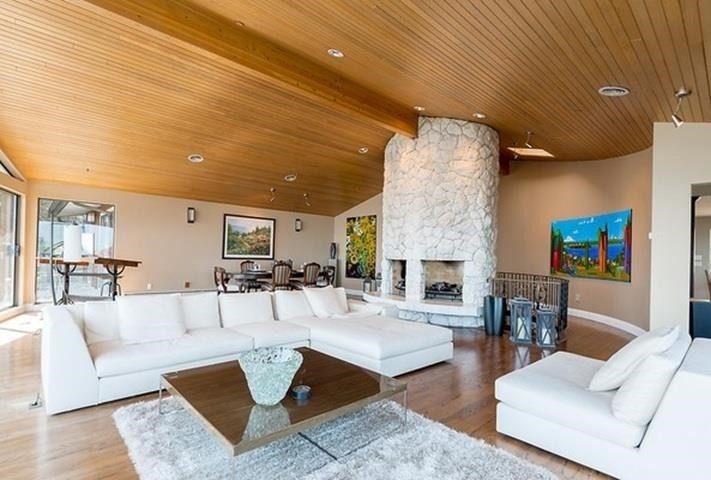 1403 Chippendale Road, West Vancouver, BC