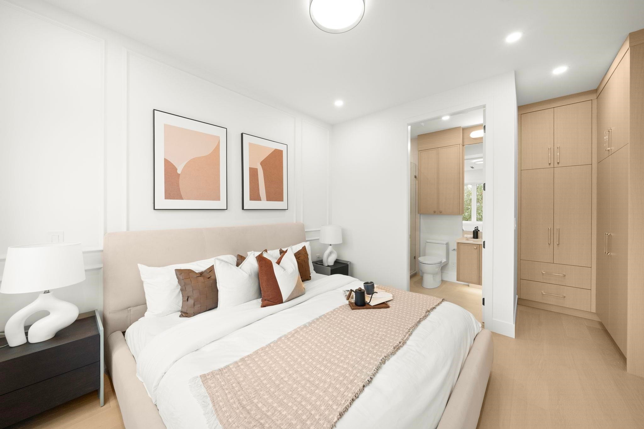 1095 14Th Avenue E, Vancouver, BC