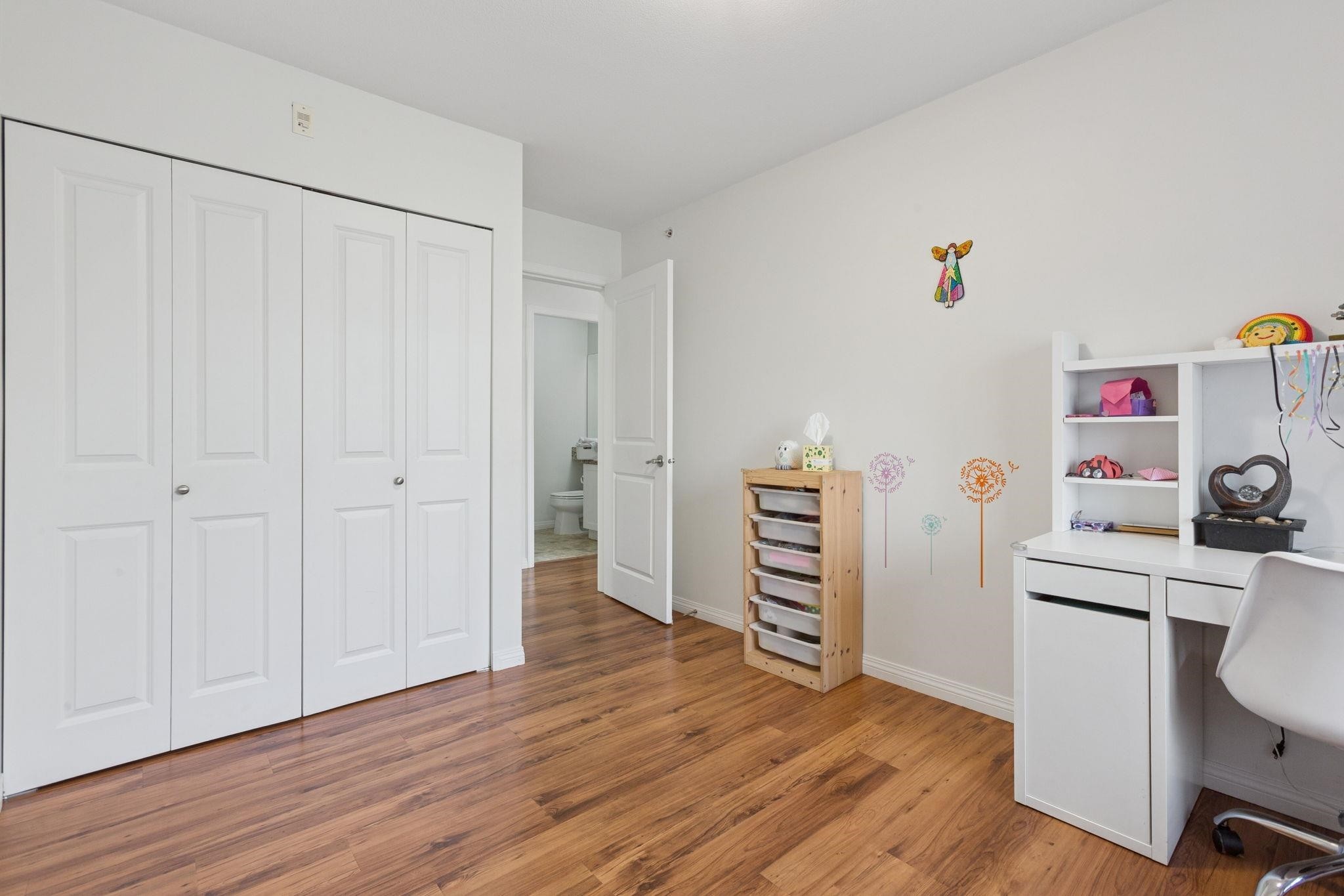 301-5000 Imperial Street, Burnaby, BC - Indoor Photo Showing Office
