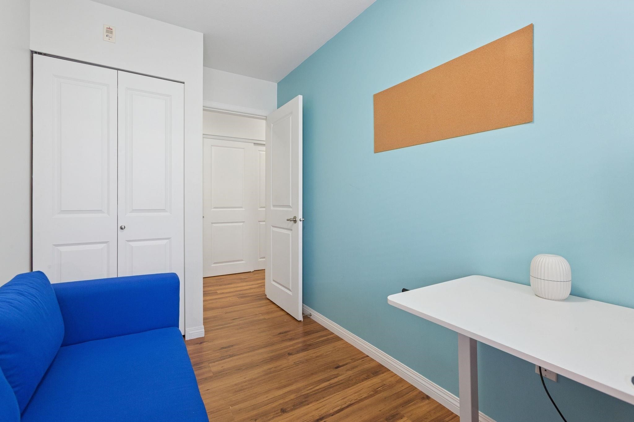 301-5000 Imperial Street, Burnaby, BC - Indoor