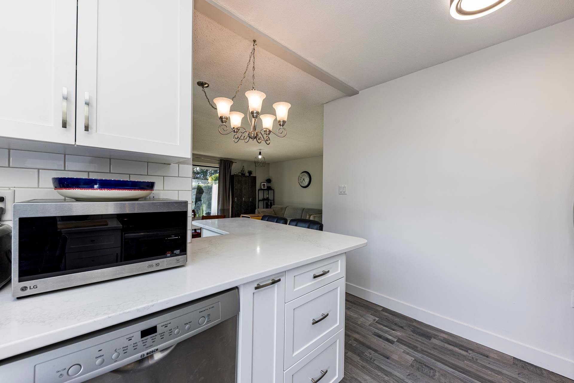 3132 Lonsdale Avenue, North Vancouver, BC