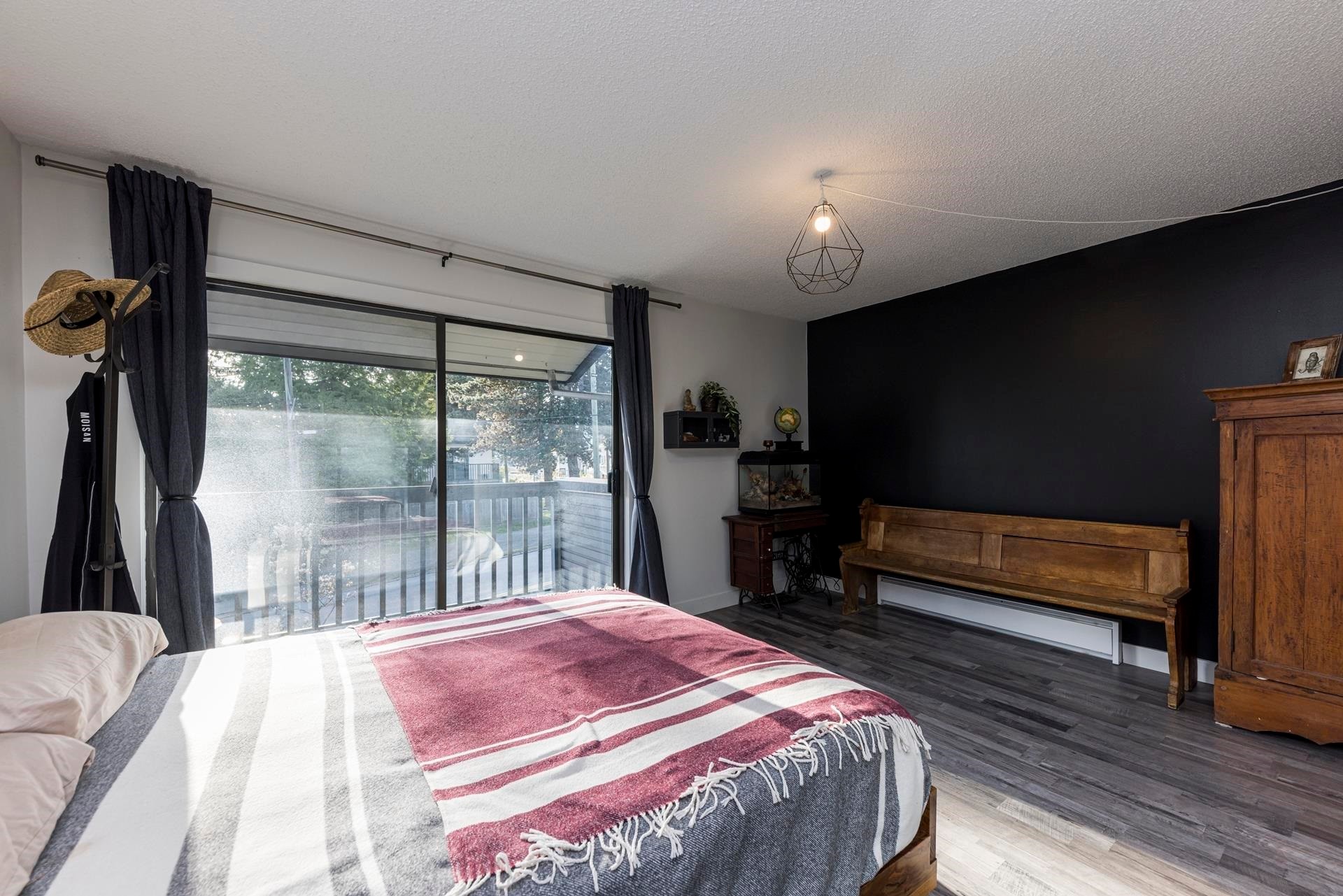 3132 Lonsdale Avenue, North Vancouver, BC