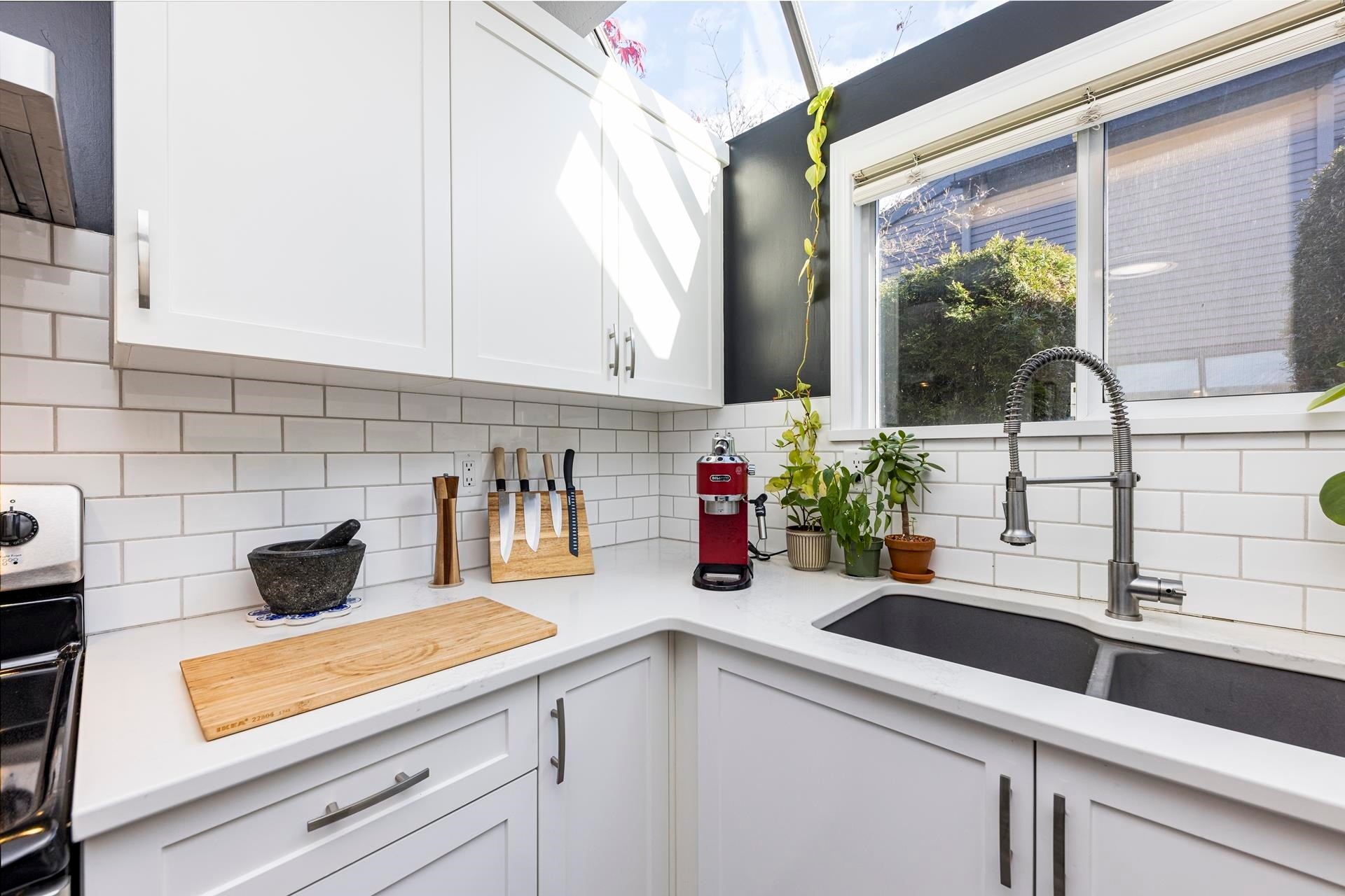 3132 Lonsdale Avenue, North Vancouver, BC