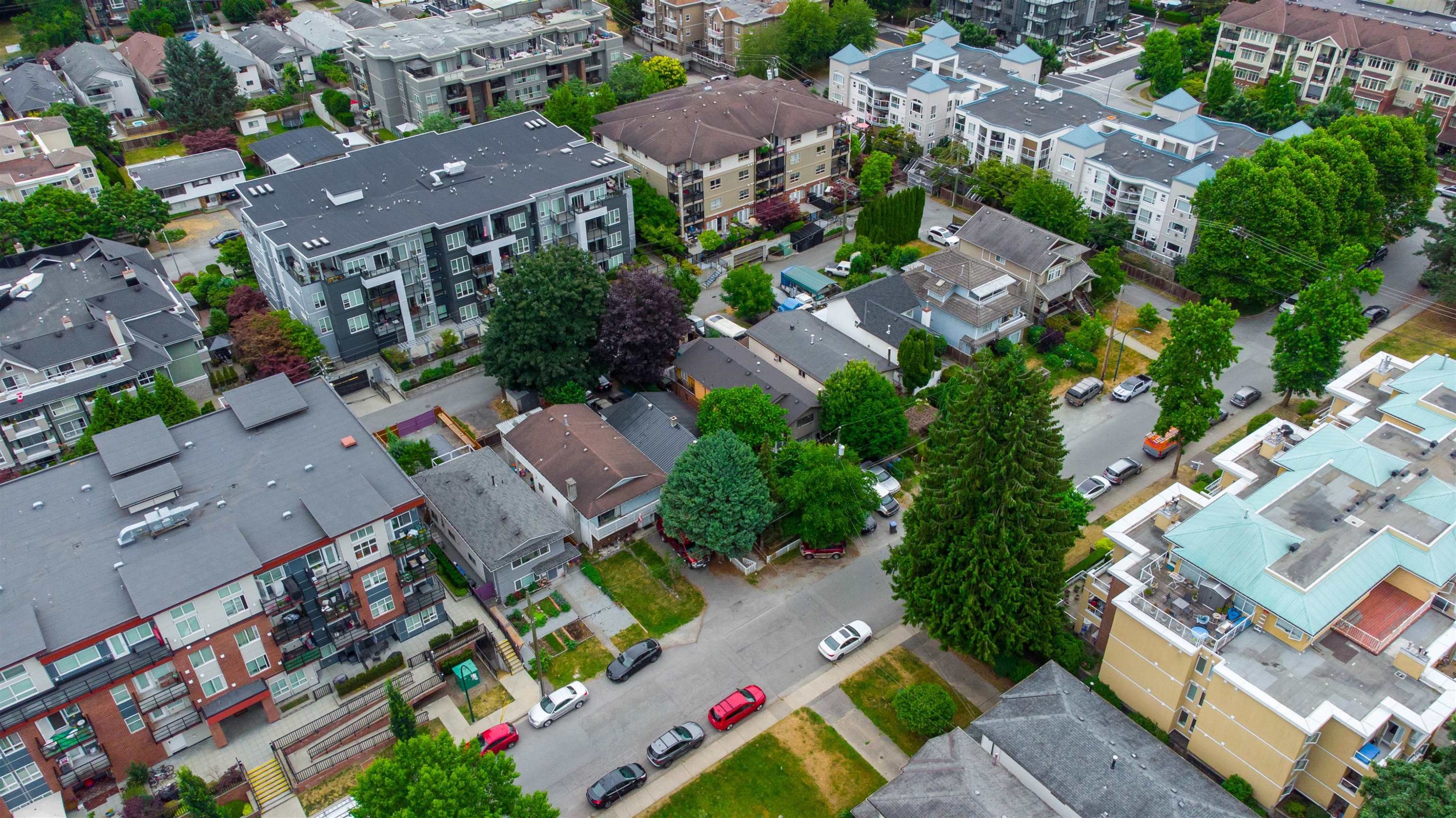 2351 Hawthorne Avenue, Port Coquitlam, BC