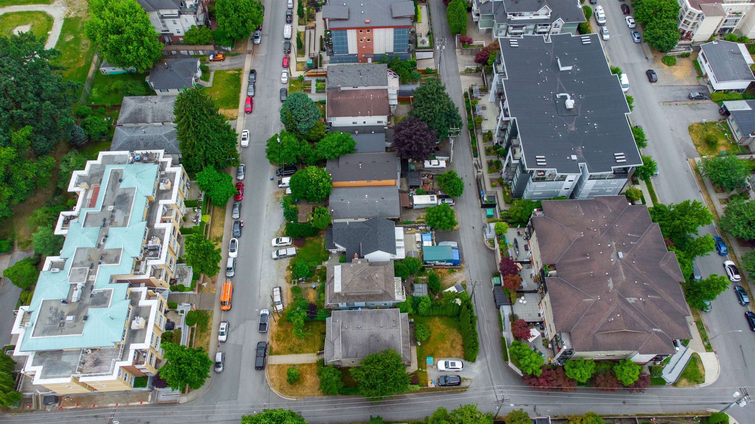 2351 Hawthorne Avenue, Port Coquitlam, BC