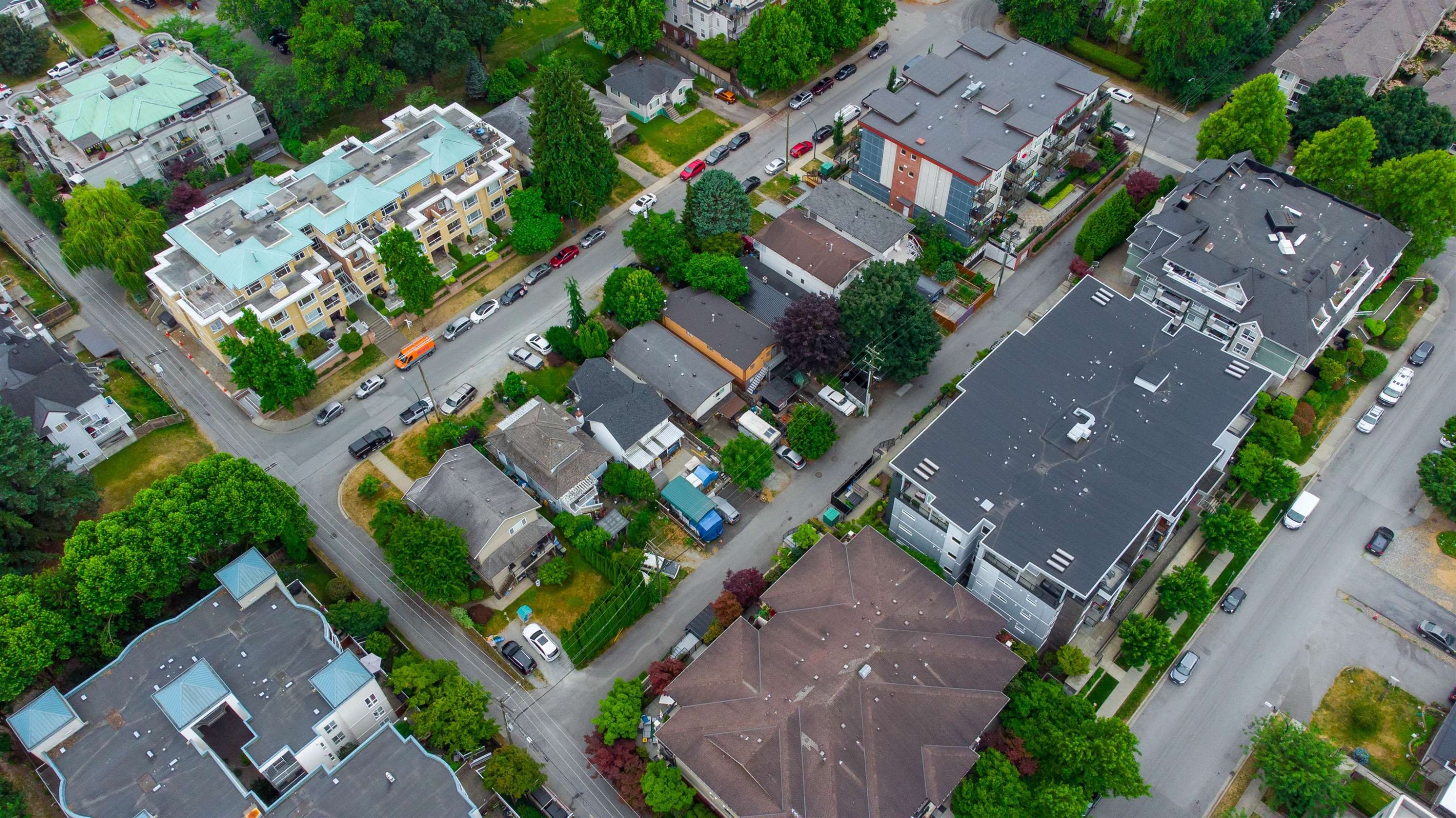 2351 Hawthorne Avenue, Port Coquitlam, BC