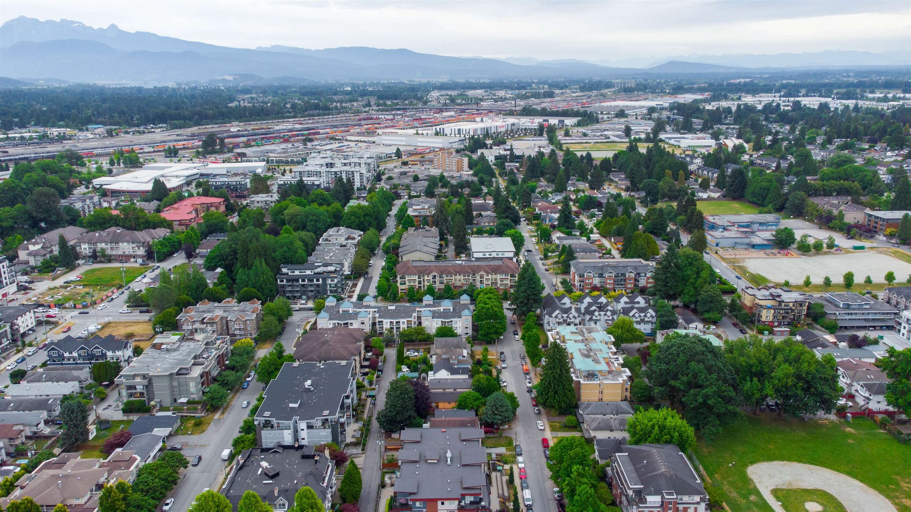 2351 Hawthorne Avenue, Port Coquitlam, BC
