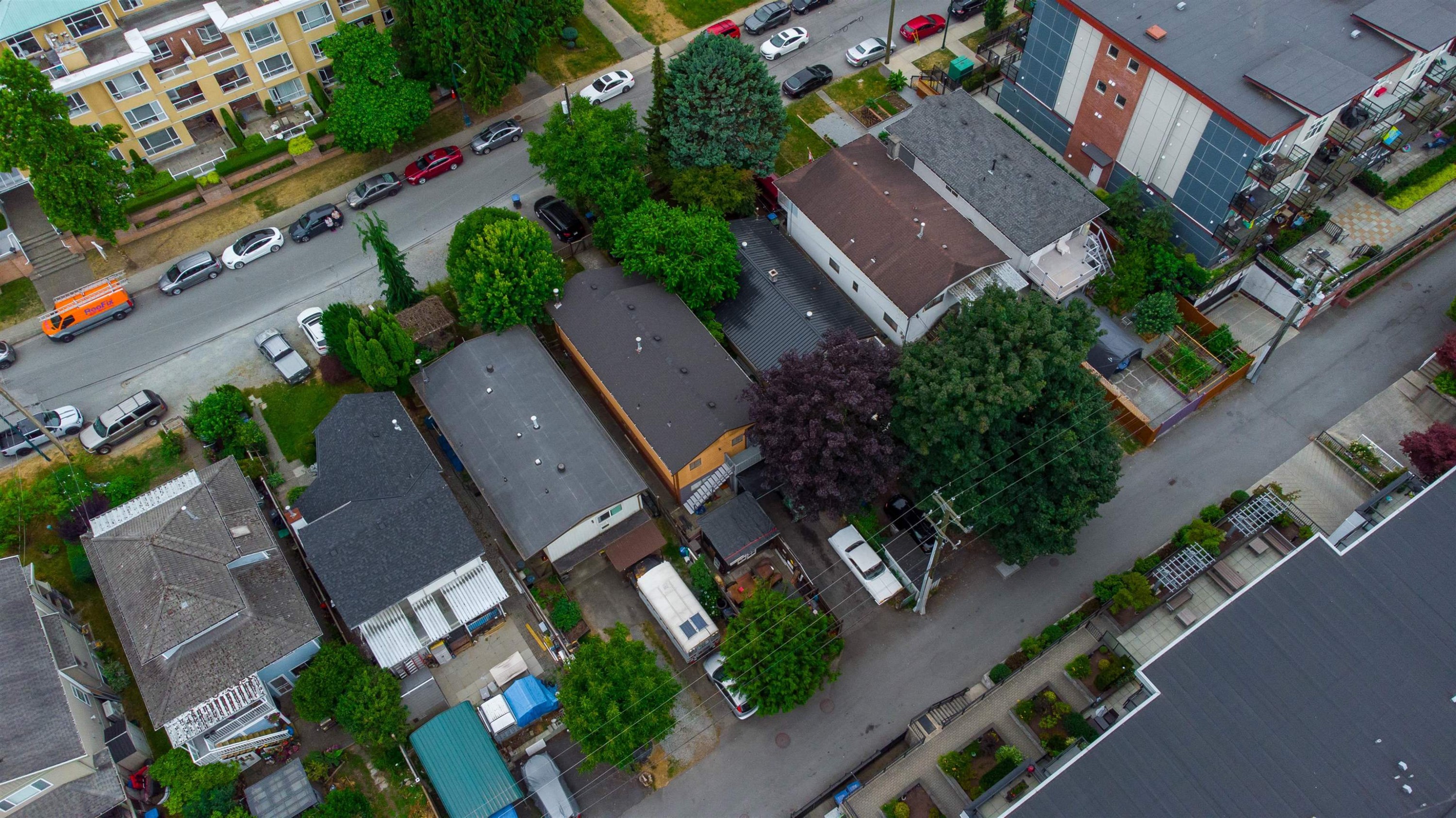 2351 Hawthorne Avenue, Port Coquitlam, BC