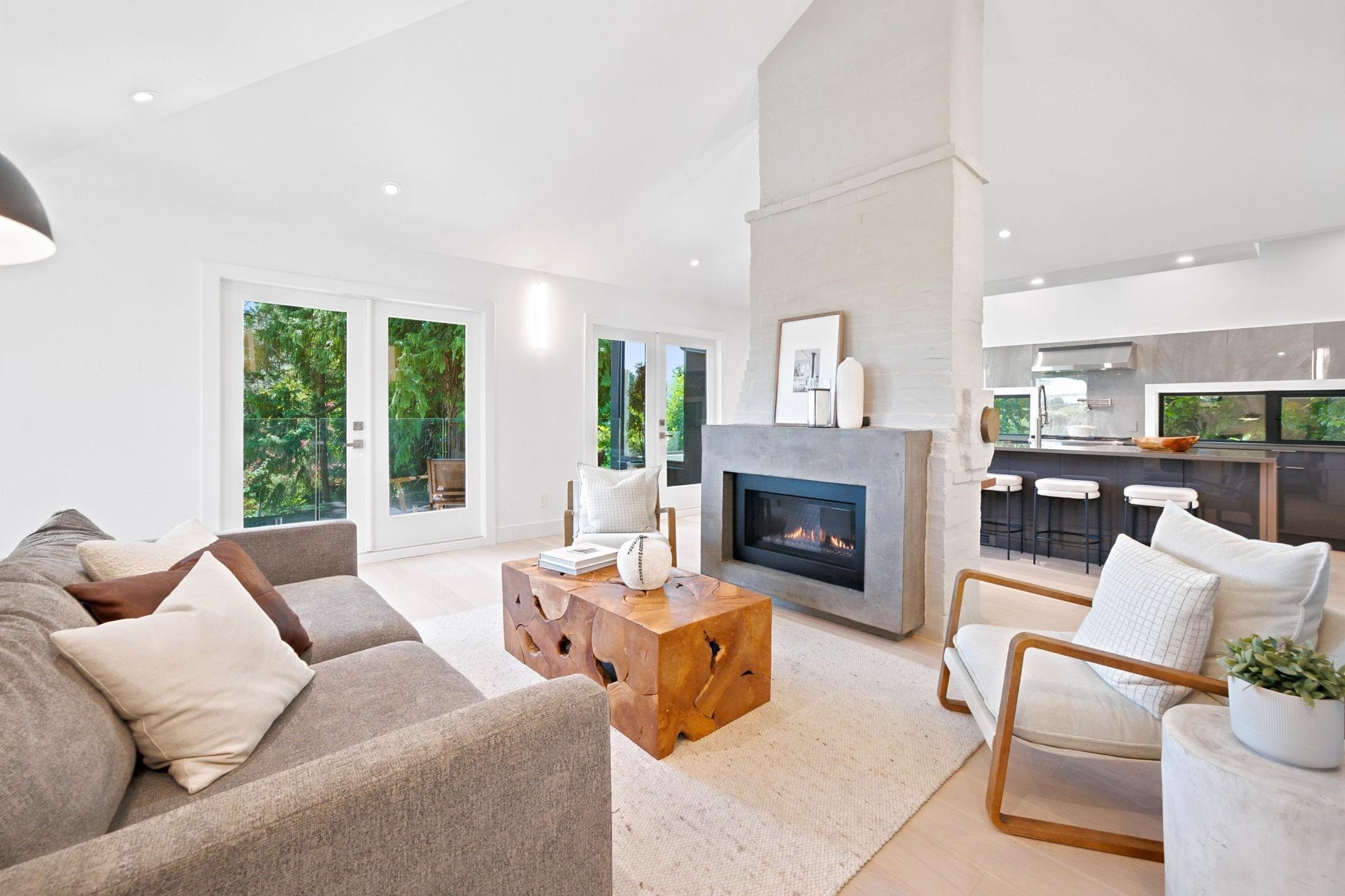 2508 Nelson Avenue, West Vancouver, BC