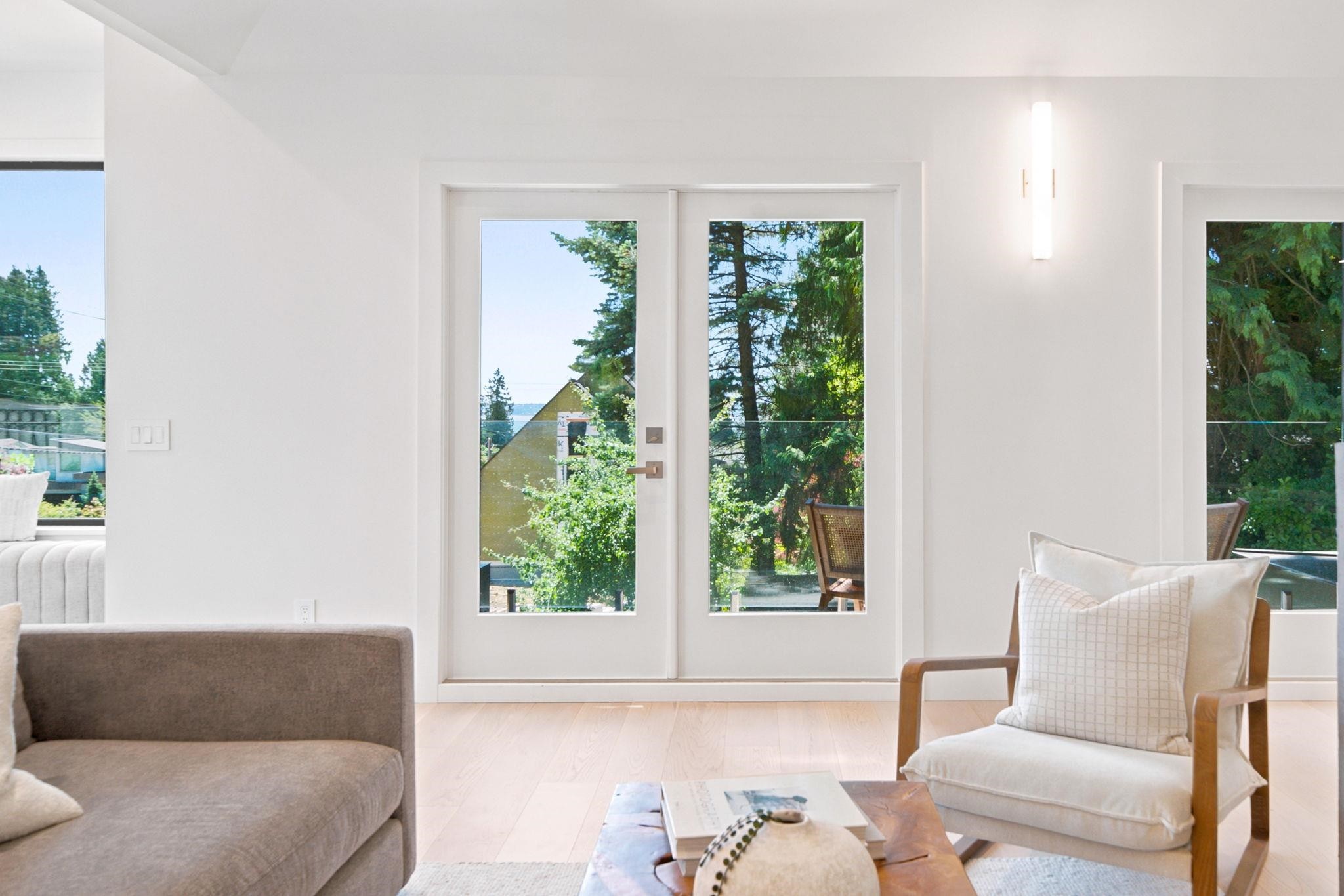 2508 Nelson Avenue, West Vancouver, BC