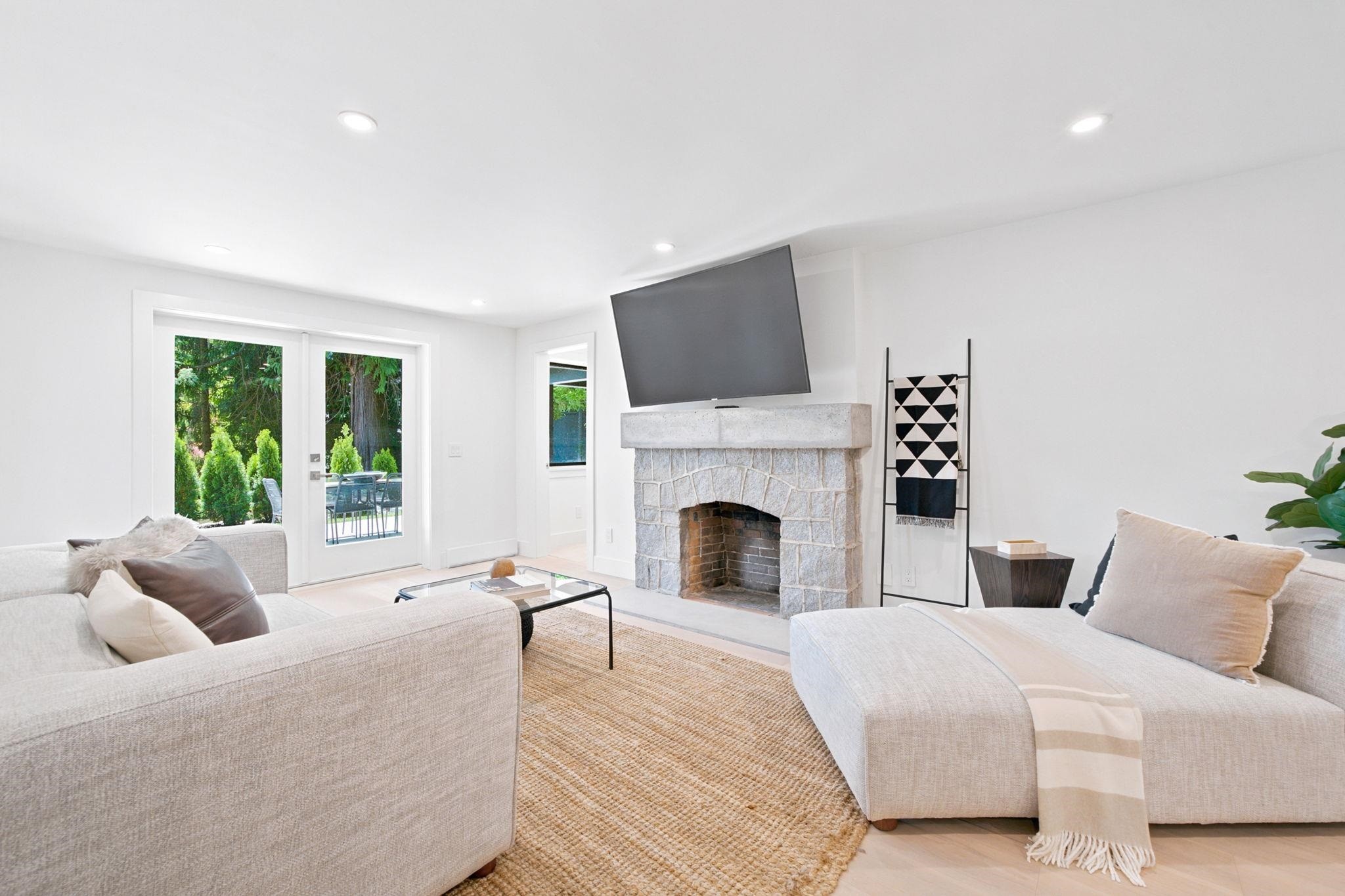 2508 Nelson Avenue, West Vancouver, BC