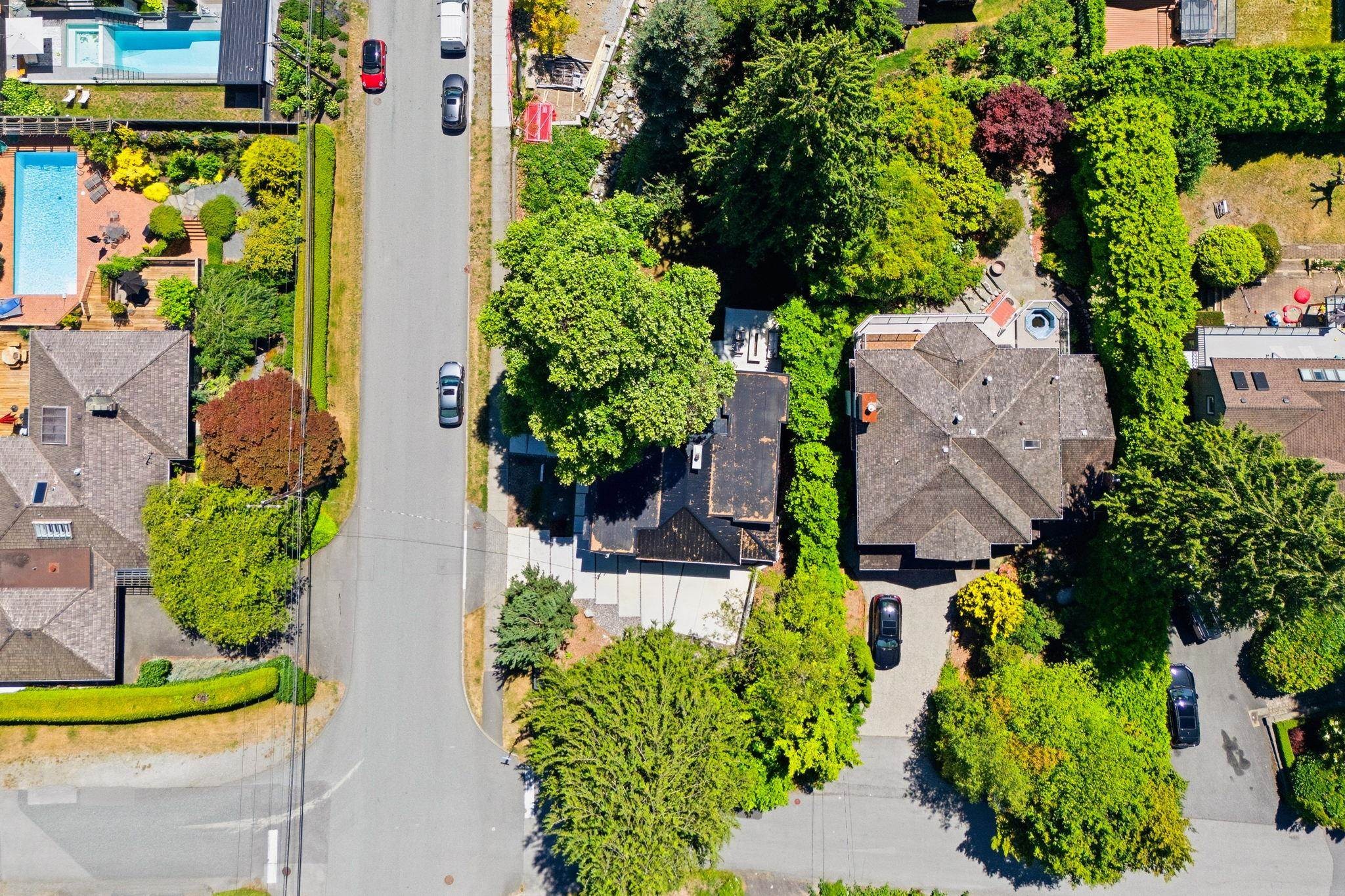 2508 Nelson Avenue, West Vancouver, BC